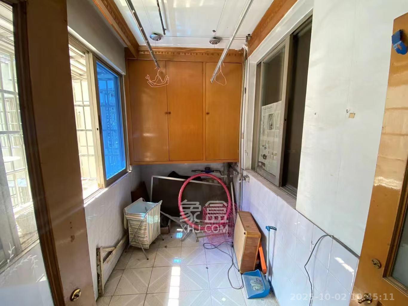 农业银行宿舍(燕子岭)  2室1厅1卫    1500.0元/月 农业银行宿舍(燕子岭)  2室1厅1卫    1500.0元/月室内图