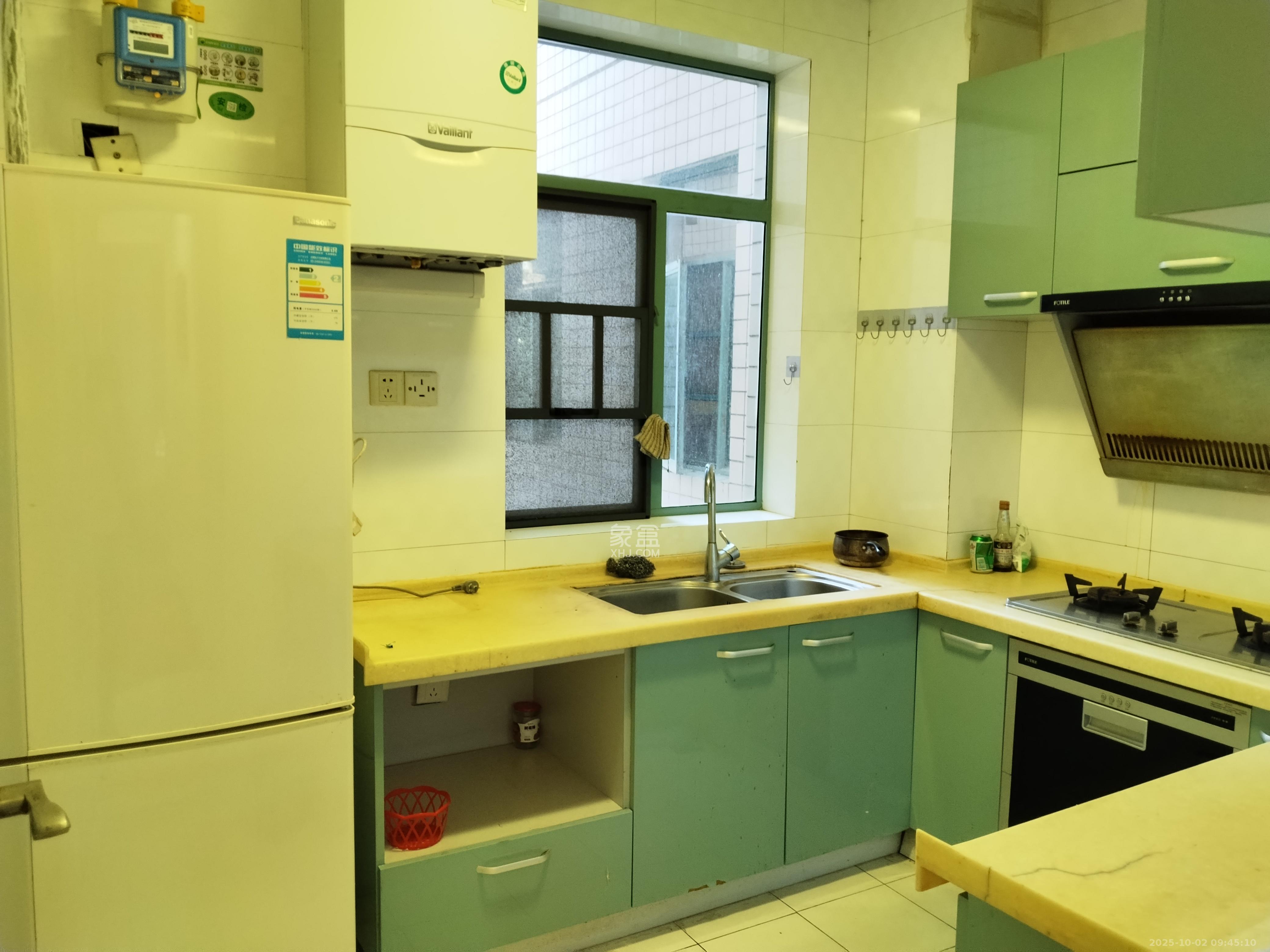 梦泽园 3室2厅2卫 4000.0元/月 梦泽园 3室2厅2卫 4000.0元/月室内图