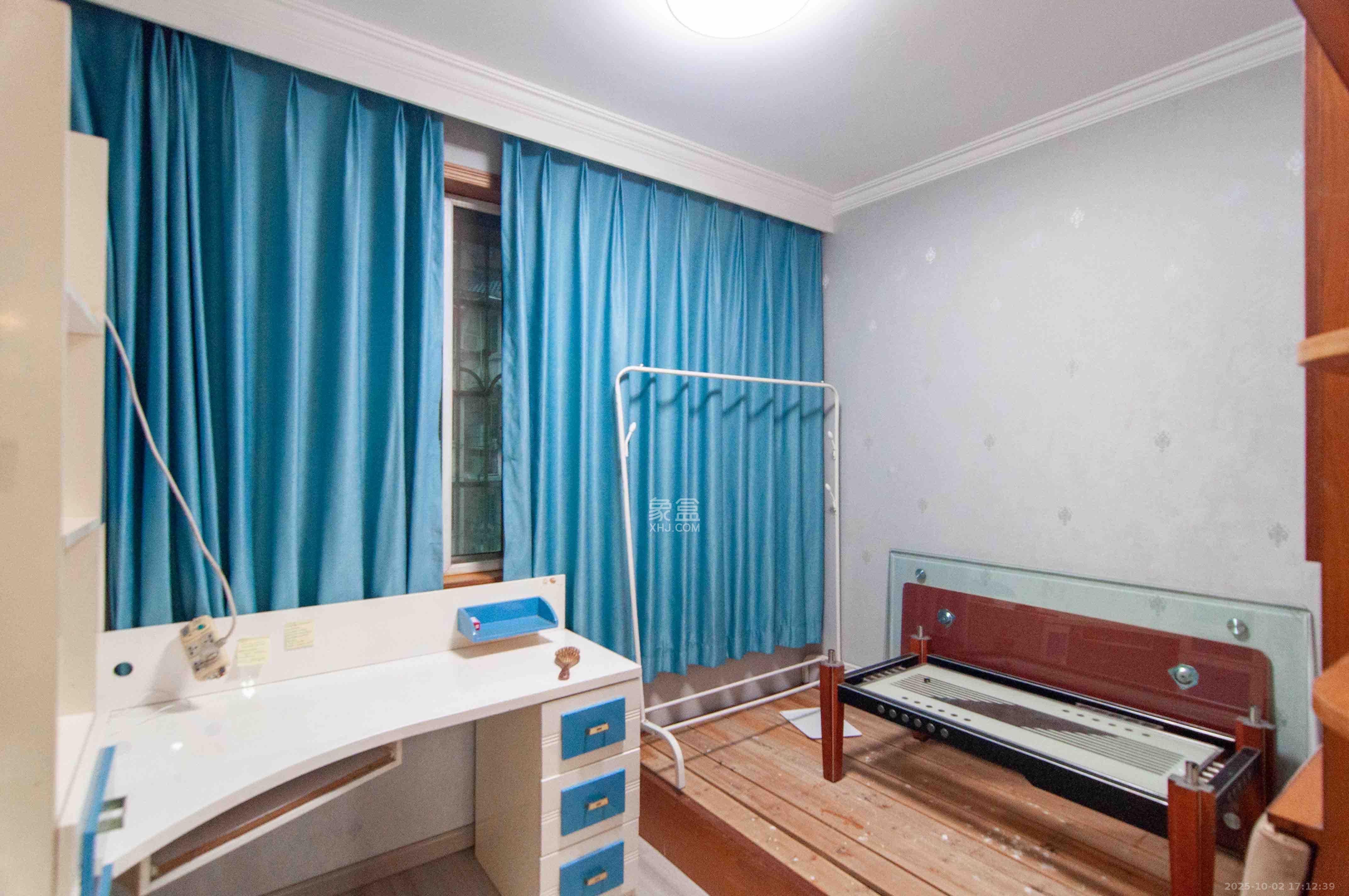 恩瑞麓山名园(龙王港小区) 3室2厅1卫 2000.0元/月 恩瑞麓山名园(龙王港小区) 3室2厅1卫 2000.0元/月室内图