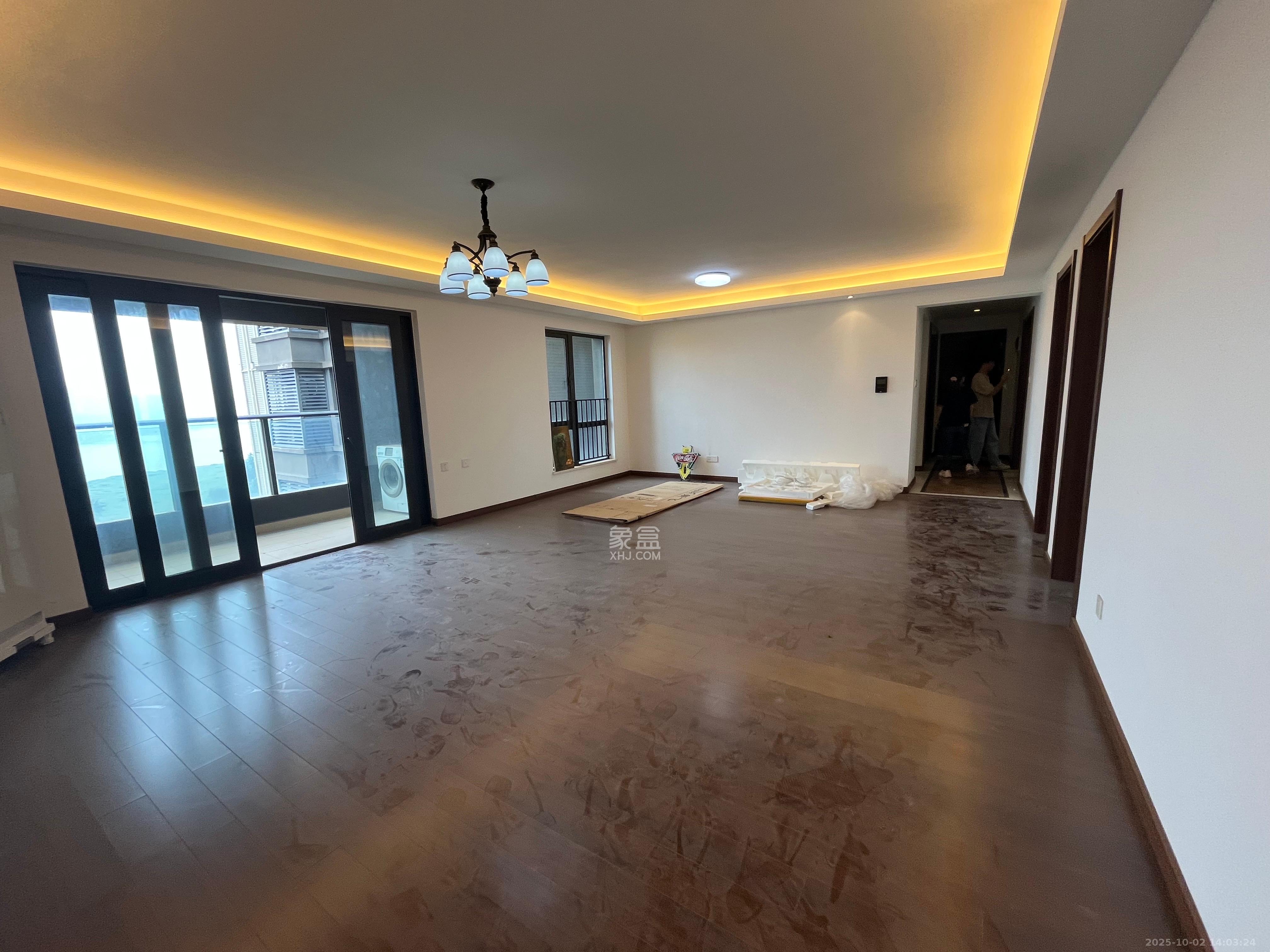 万科金域缇香 1室2厅2卫 5500.0元/月 万科金域缇香 1室2厅2卫 5500.0元/月室内图