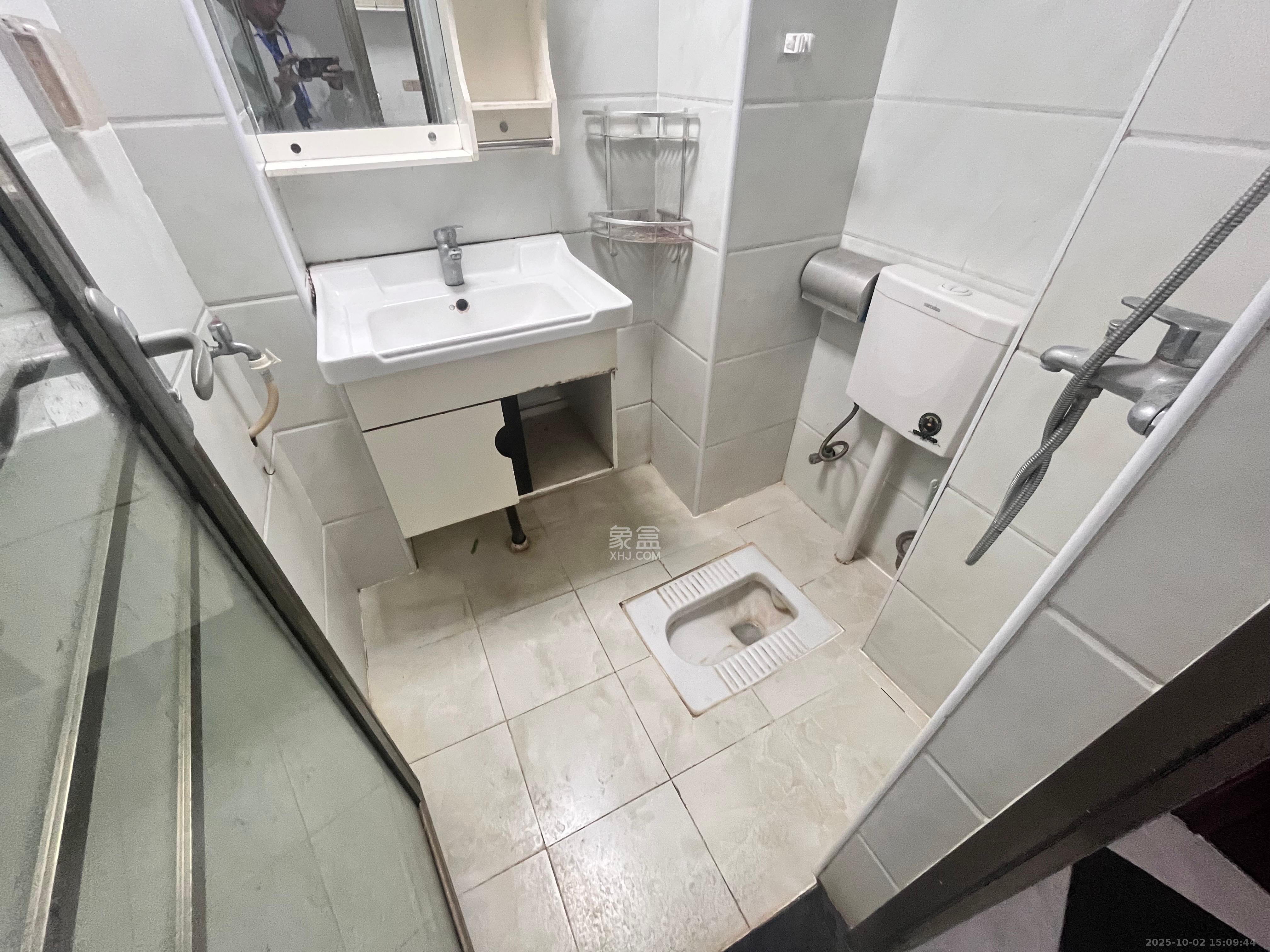 西子湖畔沃府  2室1厅1卫    2100.0元/月室内图