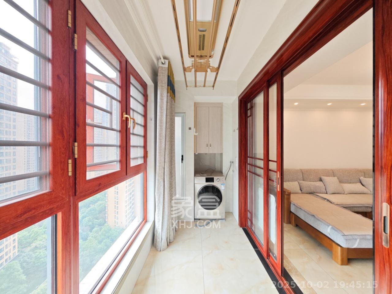 五矿万境水岸二期(五矿万境水岸和苑) 3室2厅2卫 3500.0元/月 五矿万境水岸二期(五矿万境水岸和苑) 3室2厅2卫 3500.0元/月室内图