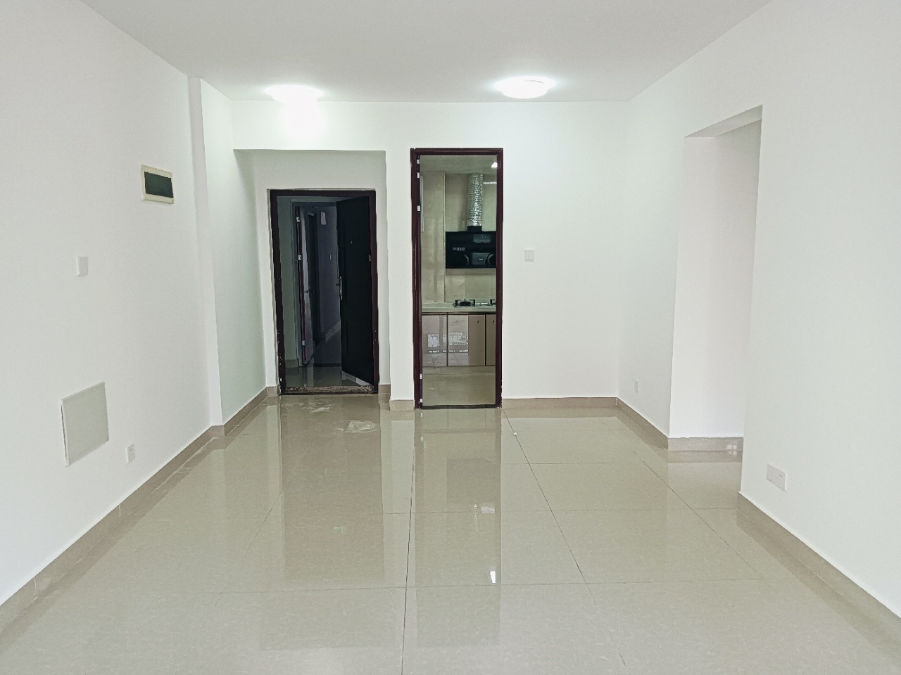 龙昆雅苑（中交·龙昆雅苑）  2室2厅1卫    98.0万客厅