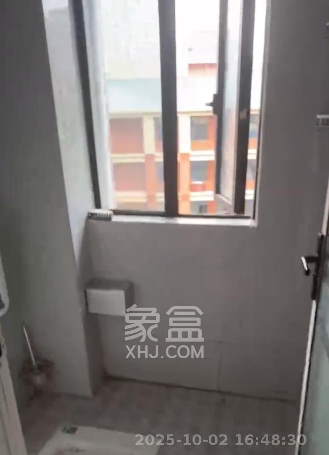 和庄  1室1厅1卫   1800.00元/月室内图