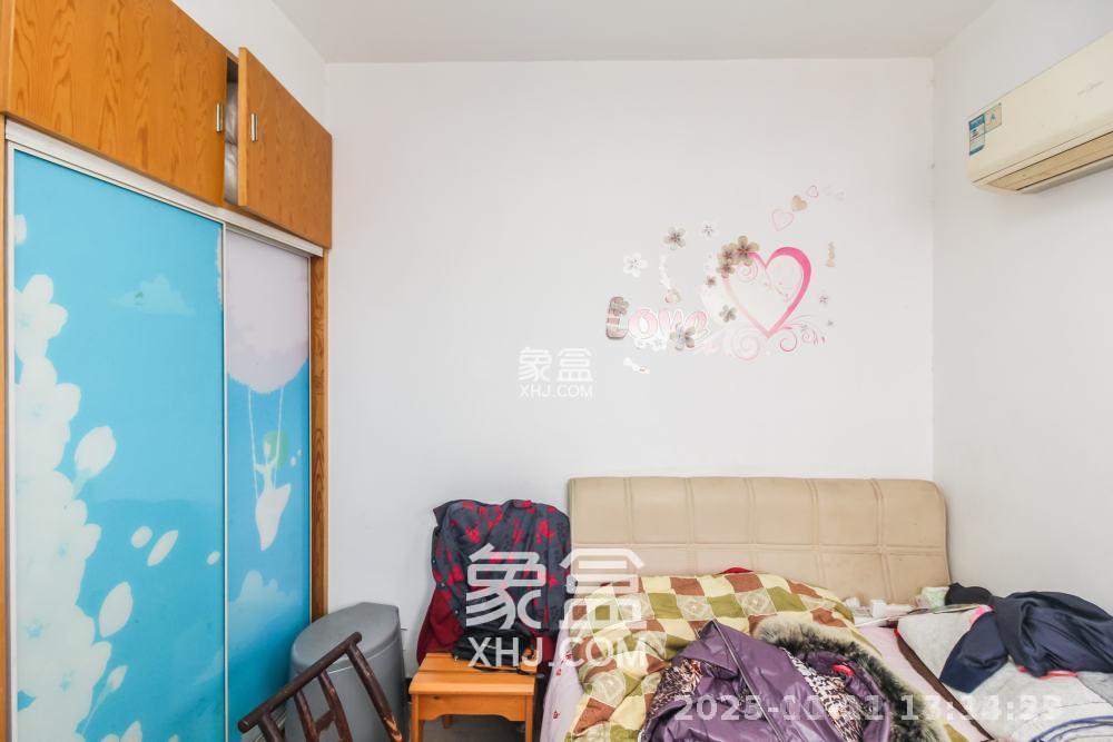 东门尚苑 2室2厅1卫 1500.0元/月 东门尚苑 2室2厅1卫 1500.0元/月室内图