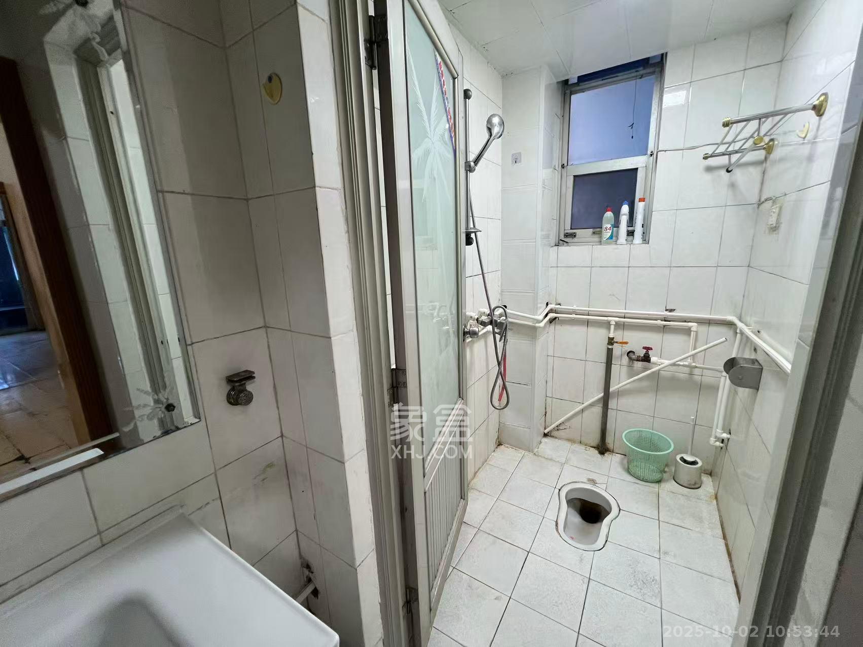 杨家山散盘 2室1厅1卫 1400.0元/月 杨家山散盘 2室1厅1卫 1400.0元/月室内图