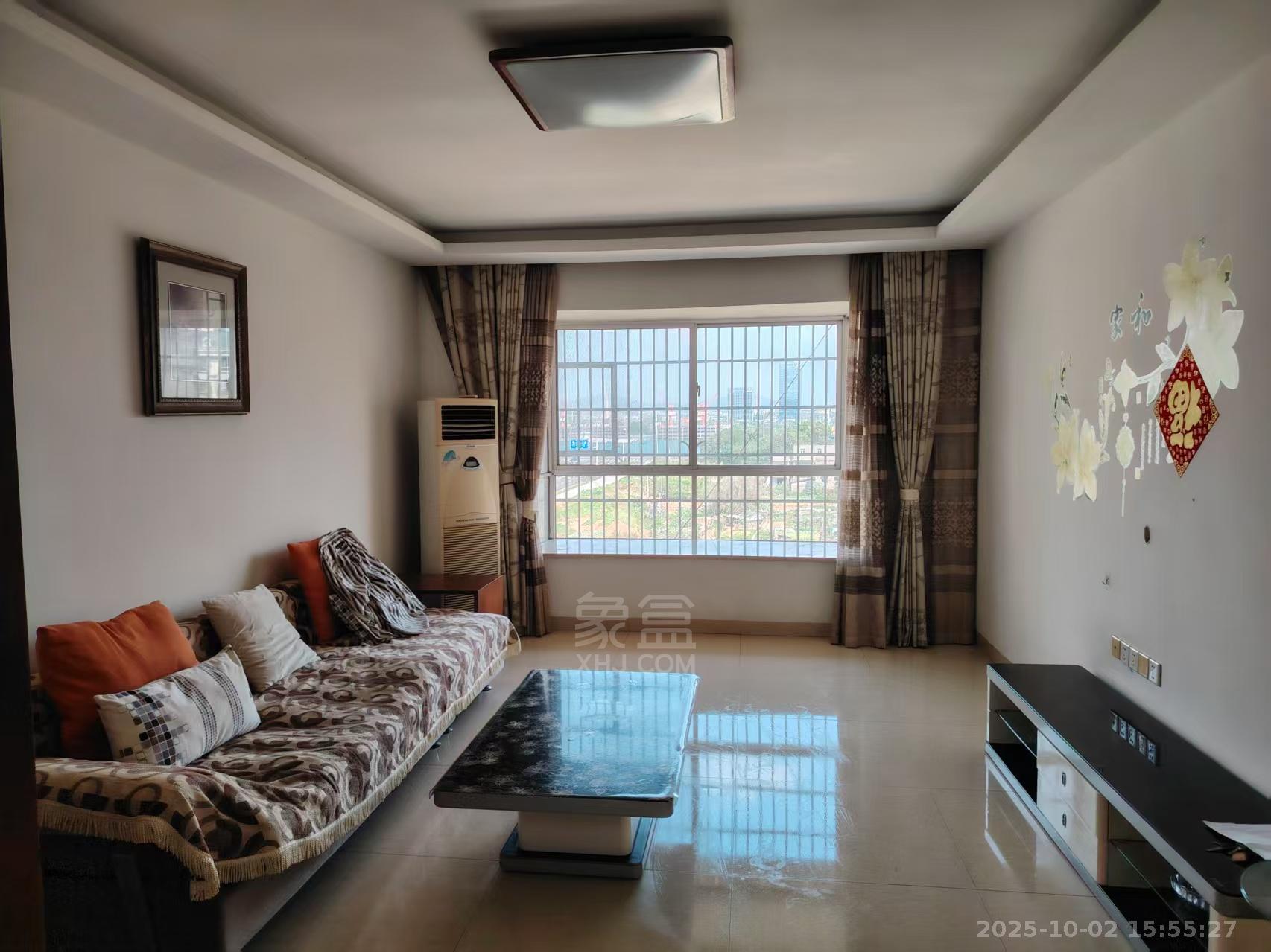 兴湖家园 3室2厅2卫 1500.0元/月 兴湖家园 3室2厅2卫 1500.0元/月室内图