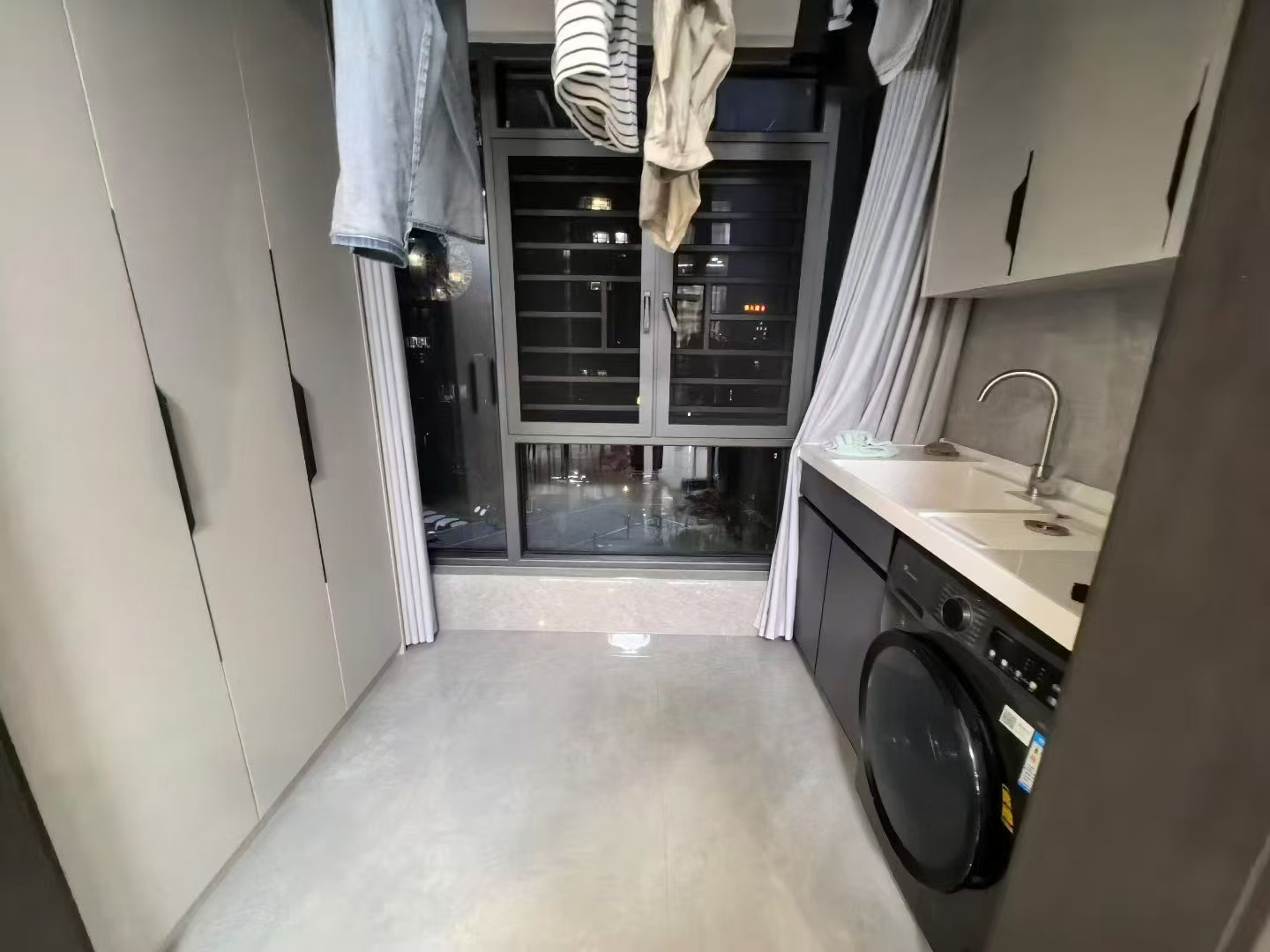 湘悦青春里  1室0厅0卫    106.8万客厅