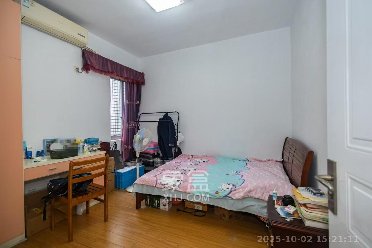 湘绣城  3室2厅2卫    1500.0元/月室内图