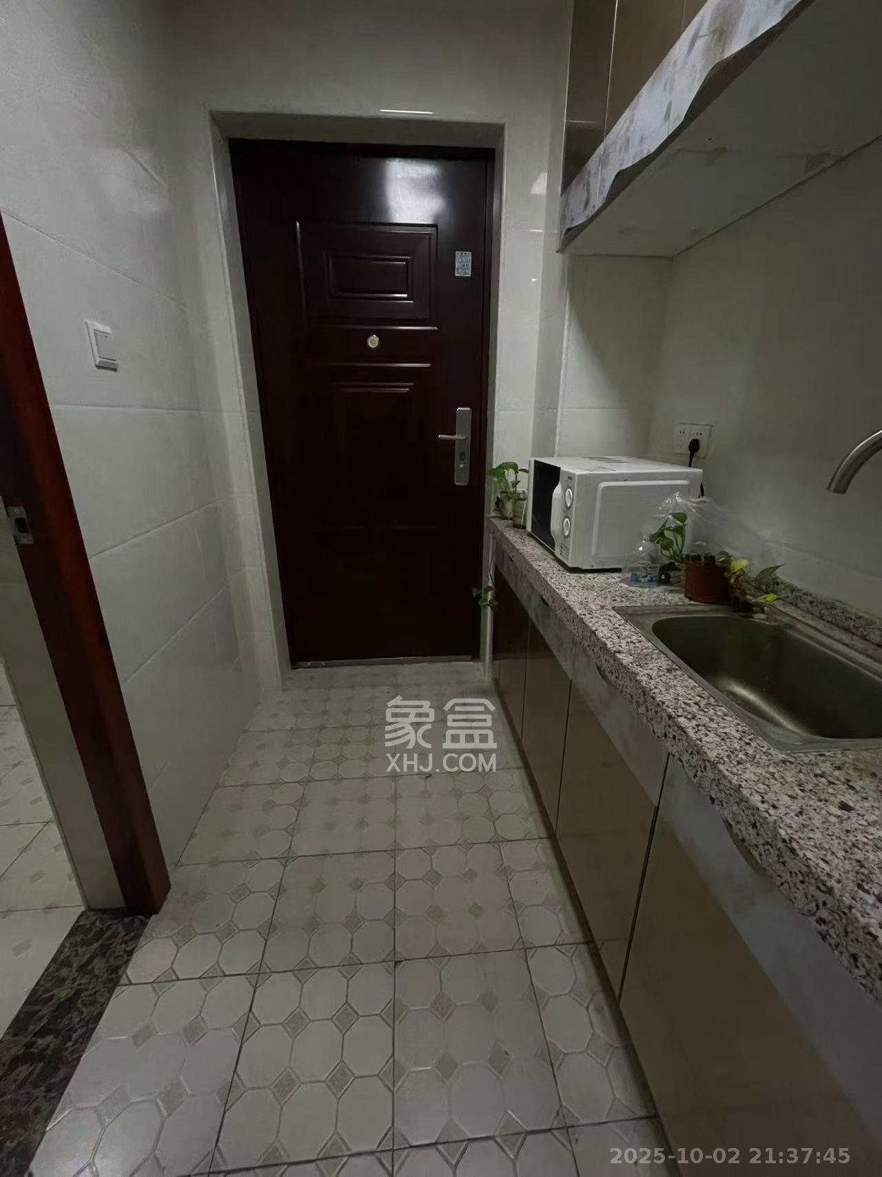 MOMA当代广场 1室1厅1卫 4300.0元/月 MOMA当代广场 1室1厅1卫 4300.0元/月室内图