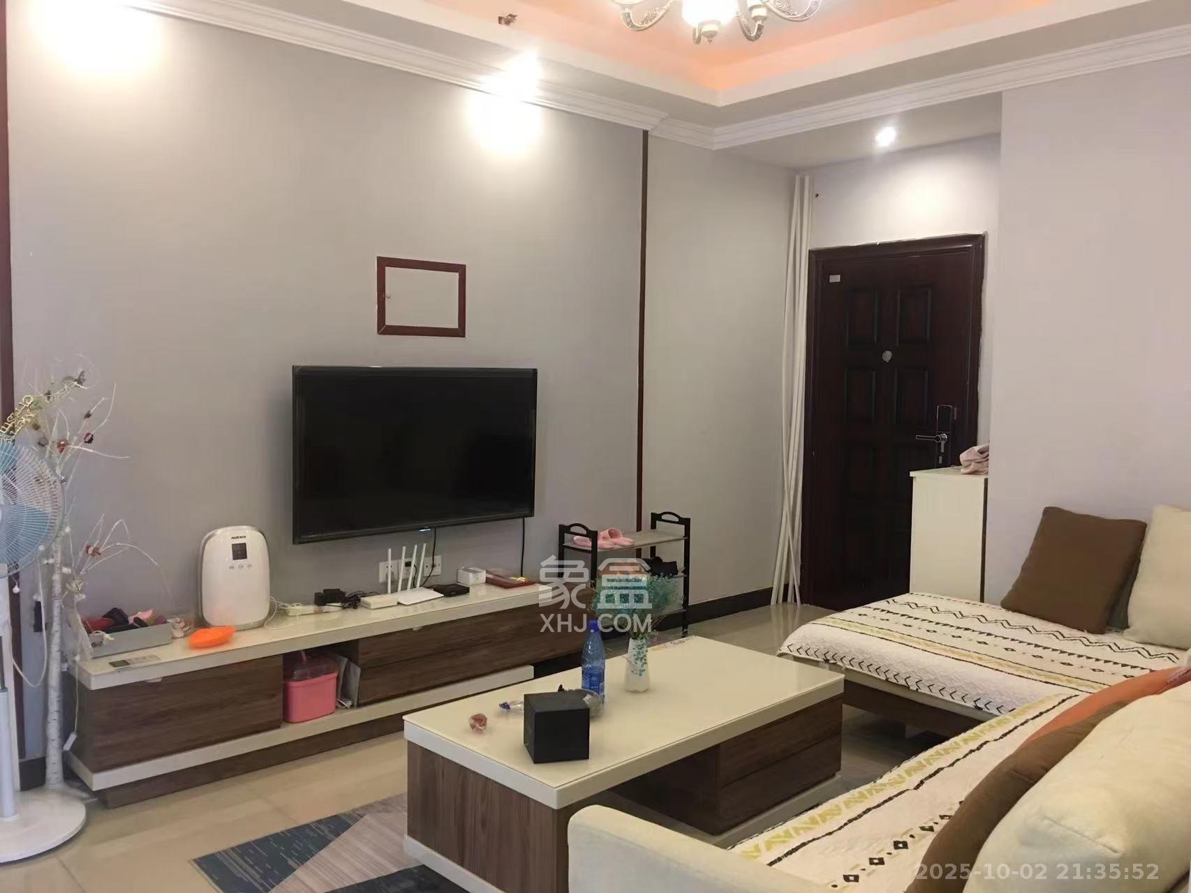 鑫远杰座  2室1厅1卫   1800.00元/月室内图