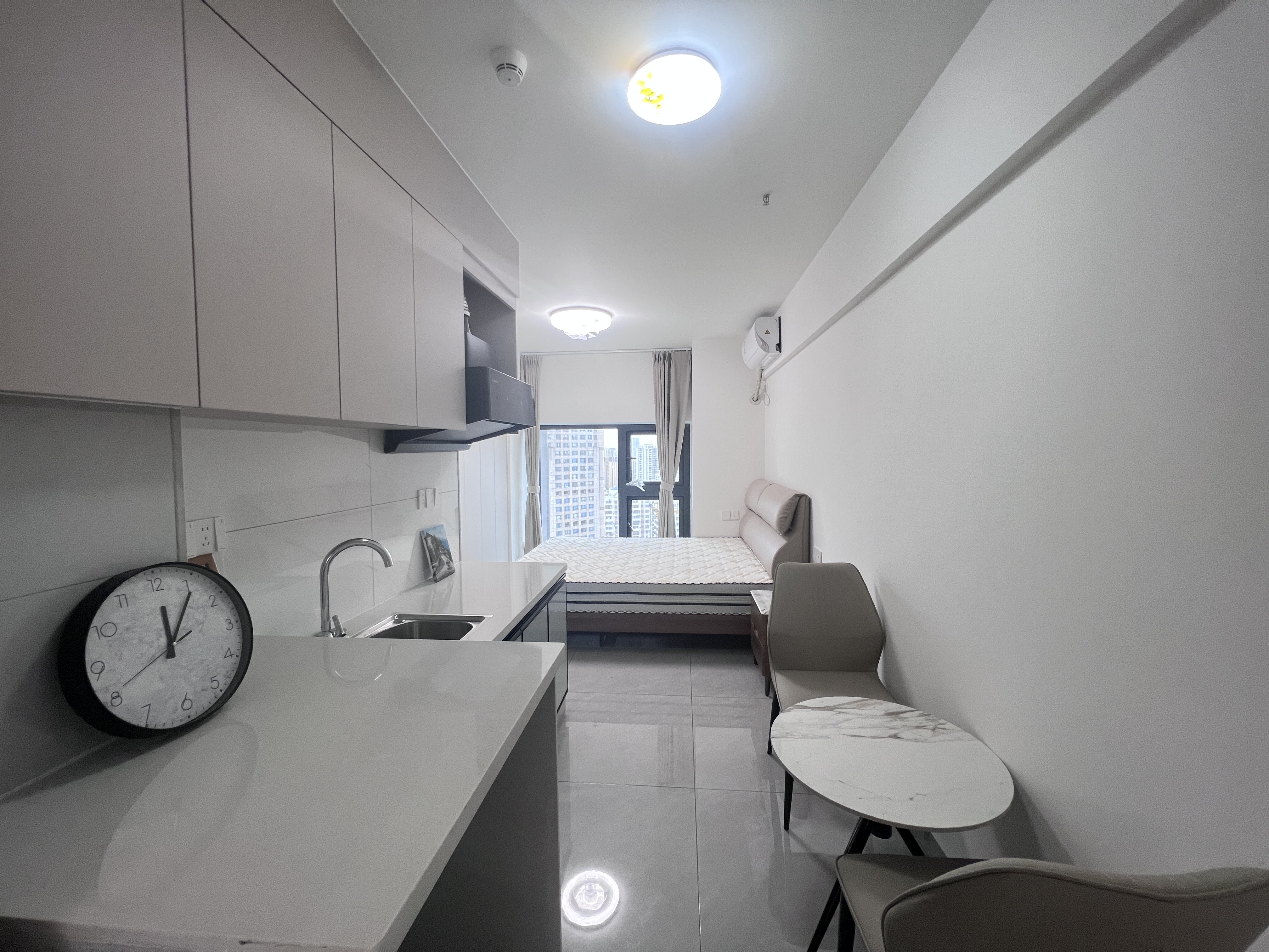 龙湖光年 2室2厅2卫 3500.0元/月 龙湖光年 2室2厅2卫 3500.0元/月室内图