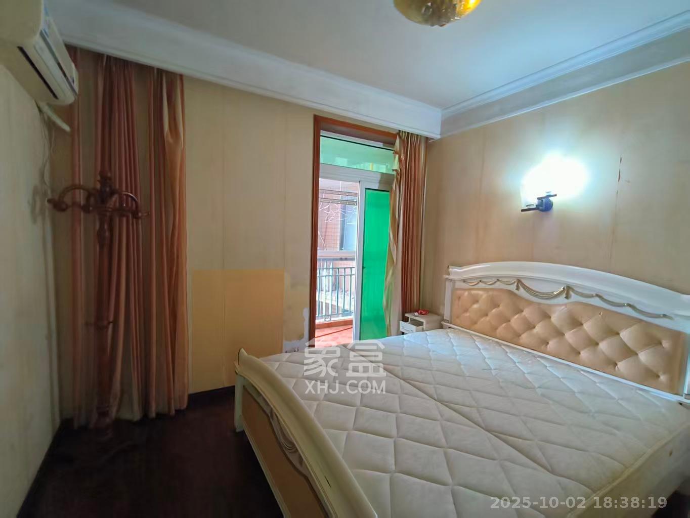 维一星城 3室2厅2卫 4300.0元/月 维一星城 3室2厅2卫 4300.0元/月室内图