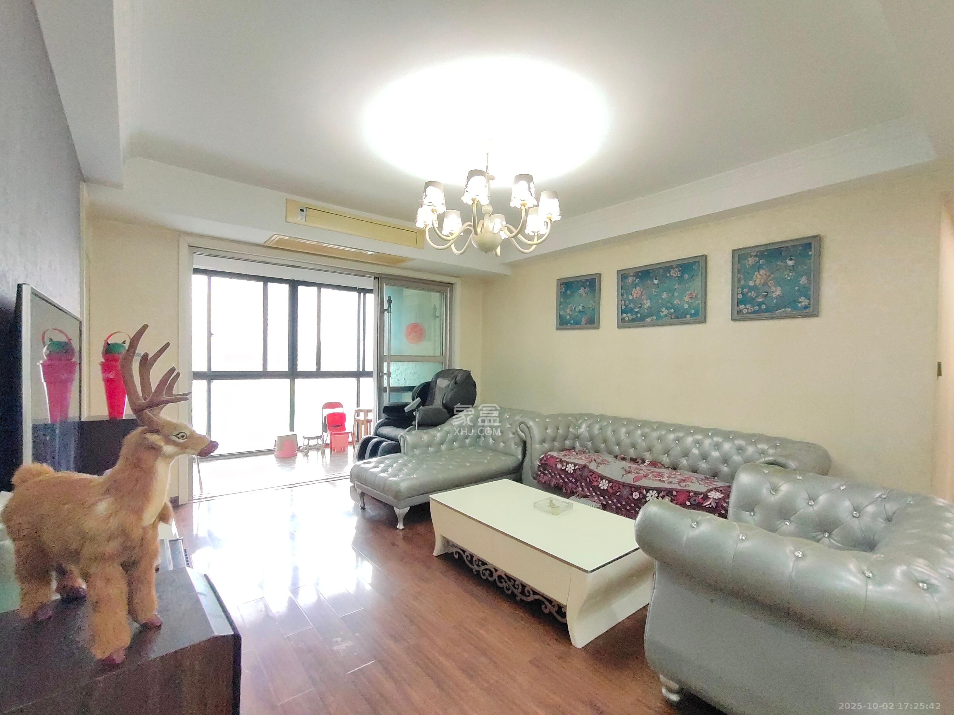 融科东南海  5室2厅2卫   4100.00元/月室内图