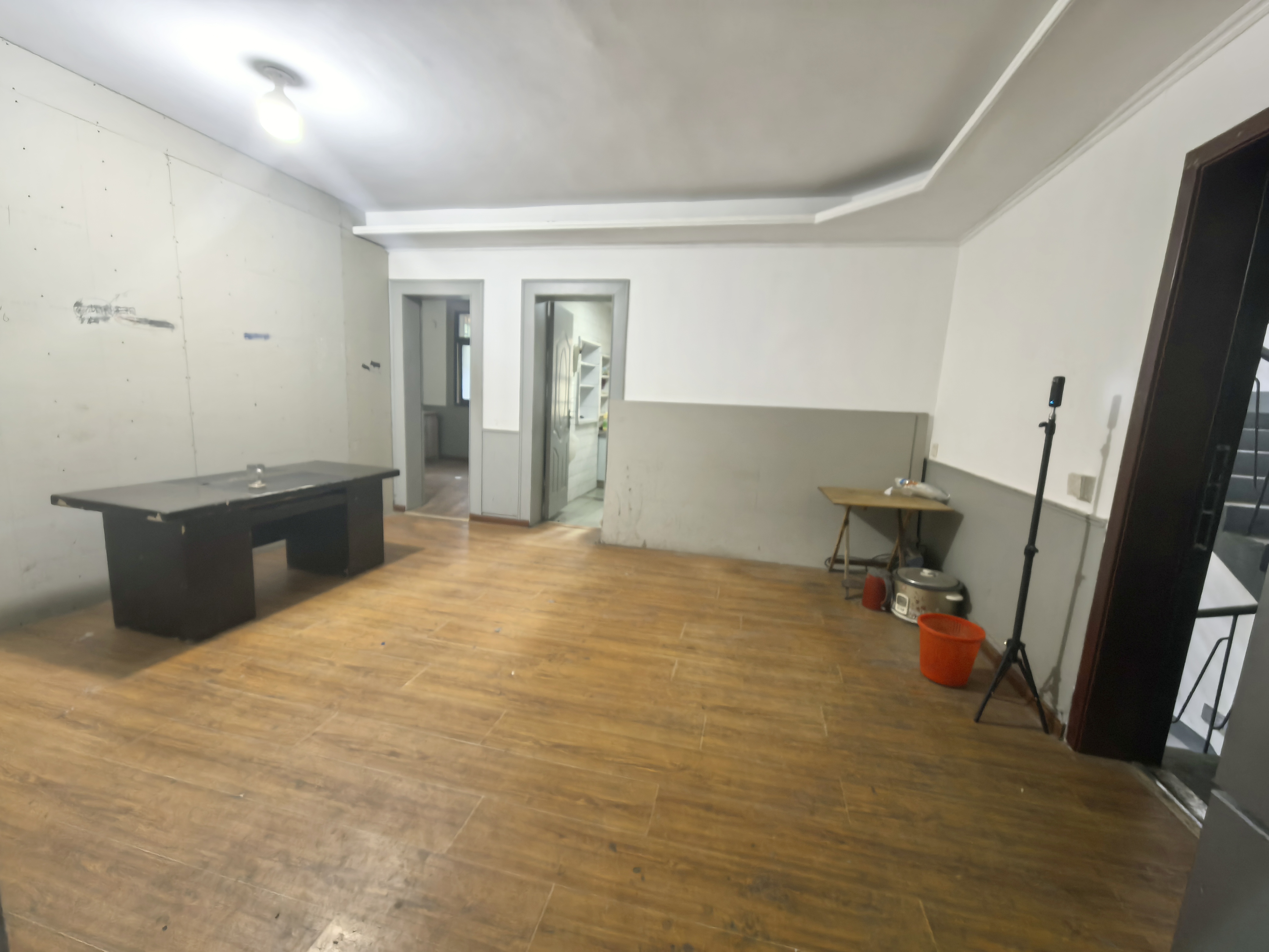 长坡社区  3室2厅1卫    2100.0元/月 长坡社区  3室2厅1卫    2100.0元/月户型图