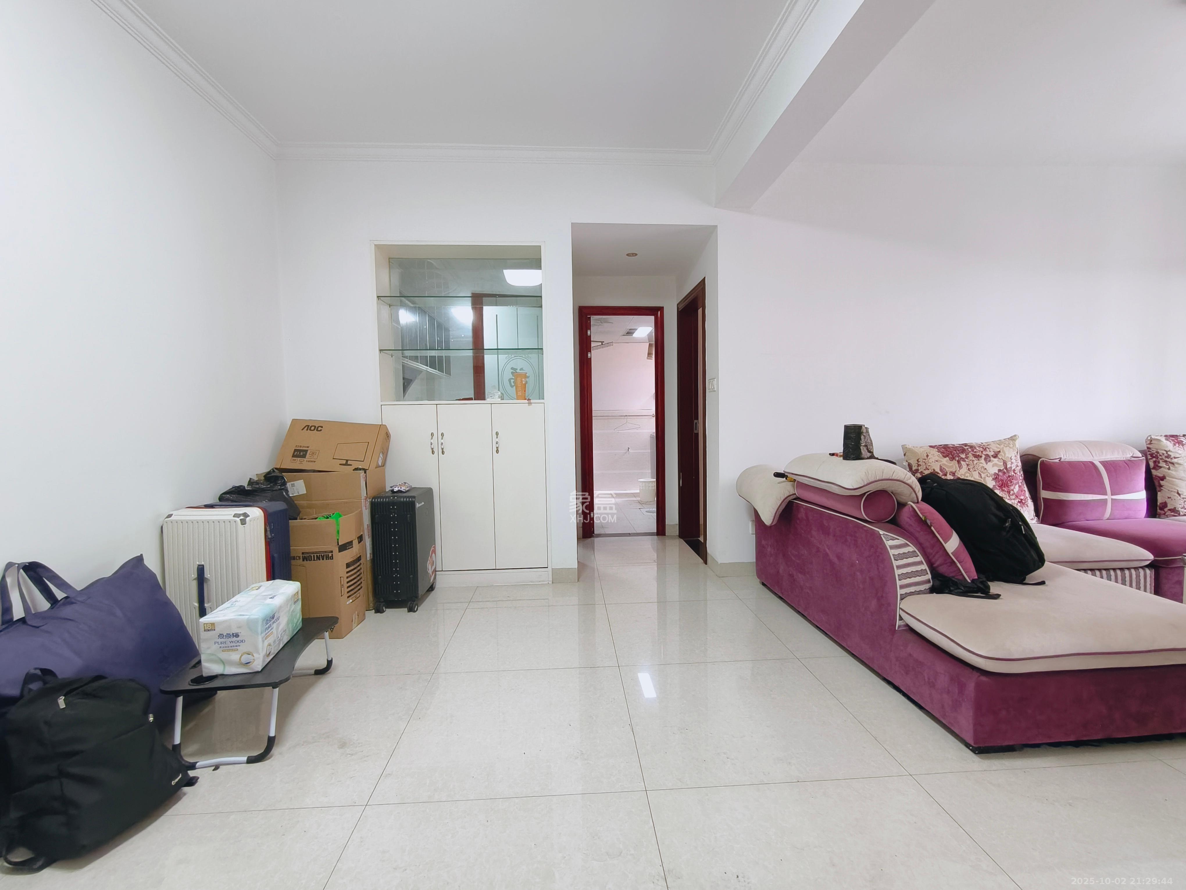 中欣楚天雅郡 3室2厅1卫 1700.0元/月 中欣楚天雅郡 3室2厅1卫 1700.0元/月室内图