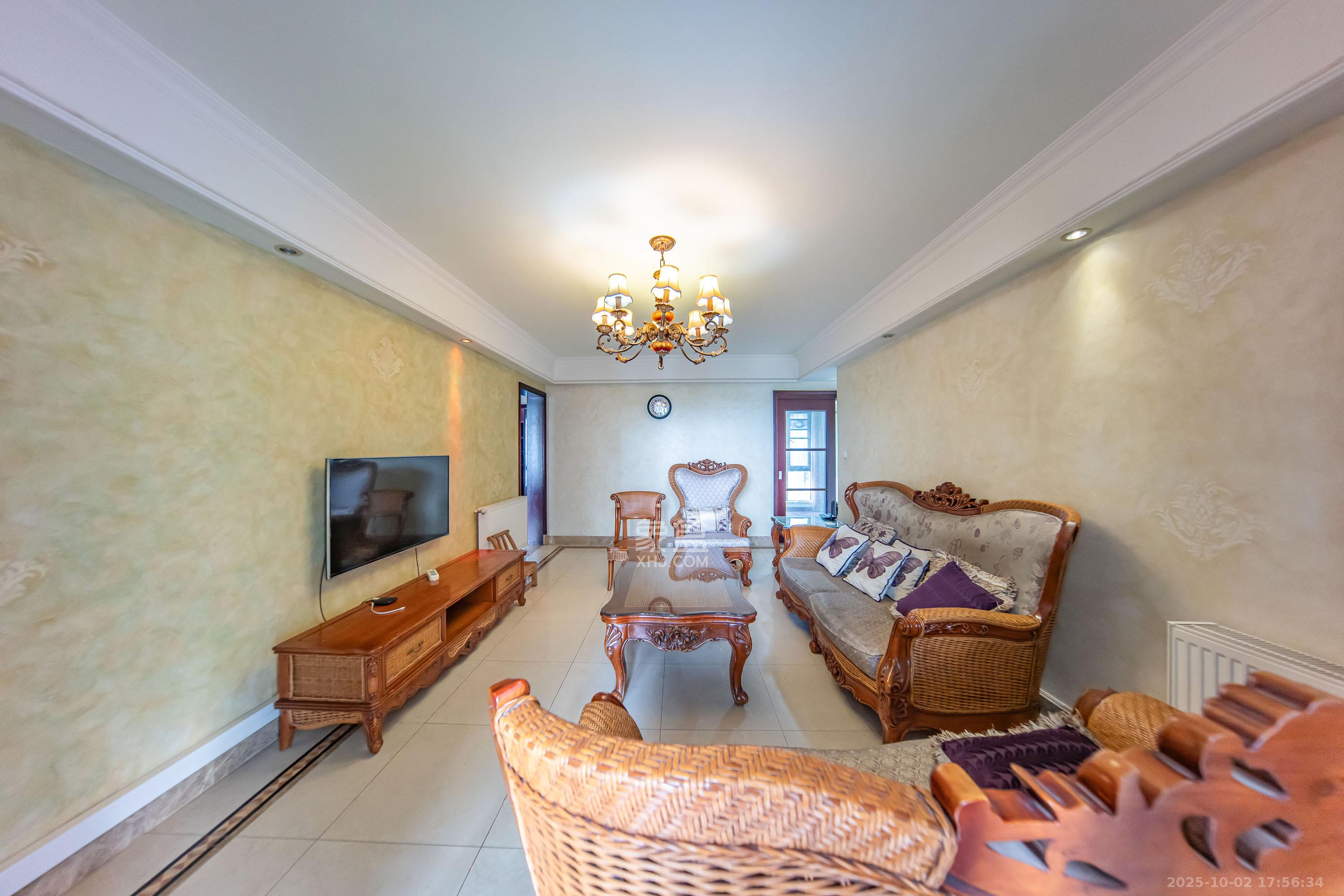 中海国际一期  4室2厅2卫    85.0万 中海国际一期  4室2厅2卫    85.0万