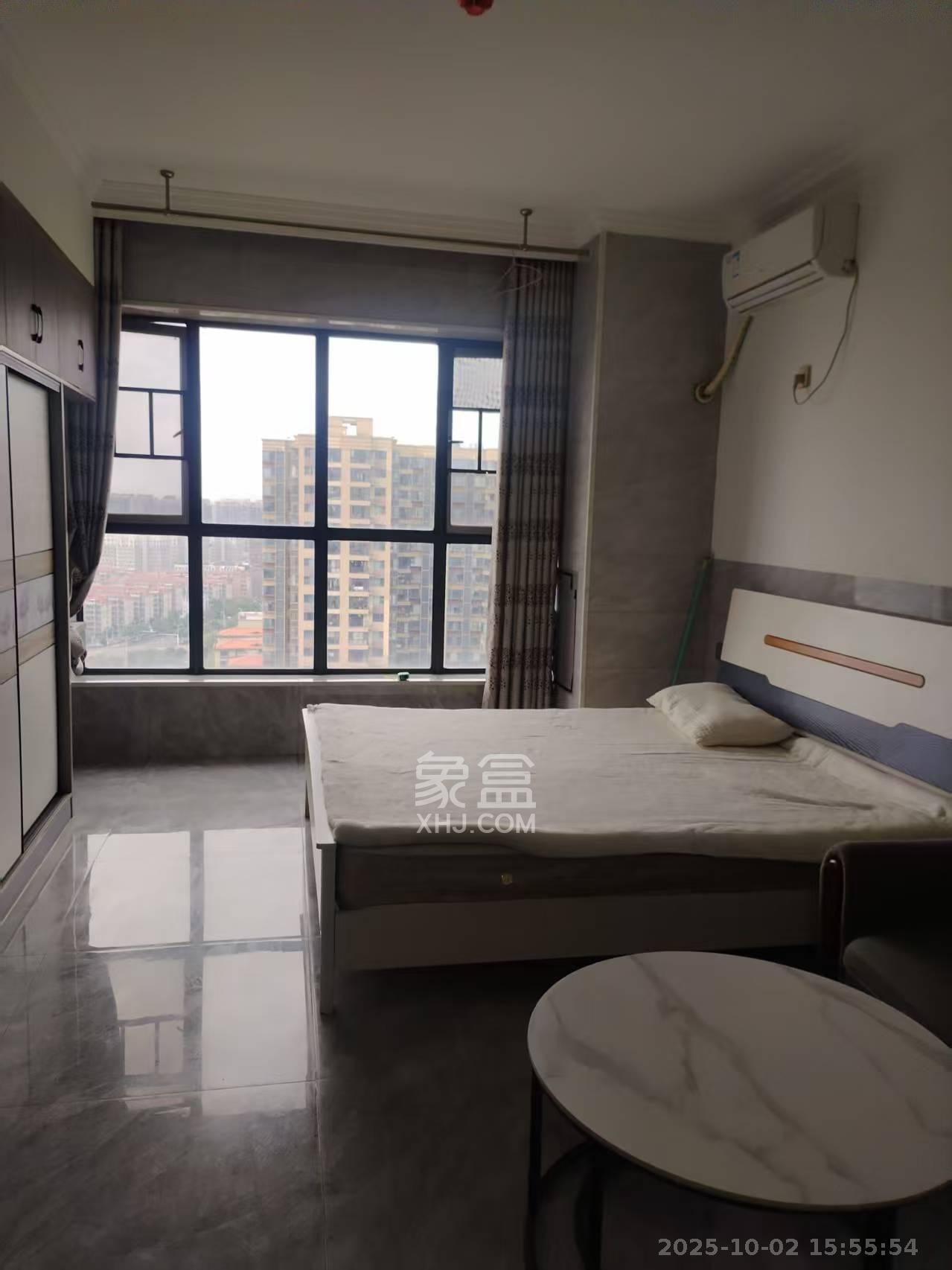 中南国际眼镜城(中伟商业中心) 1室0厅0卫 1300.0元/月 中南国际眼镜城(中伟商业中心) 1室0厅0卫 1300.0元/月室内图