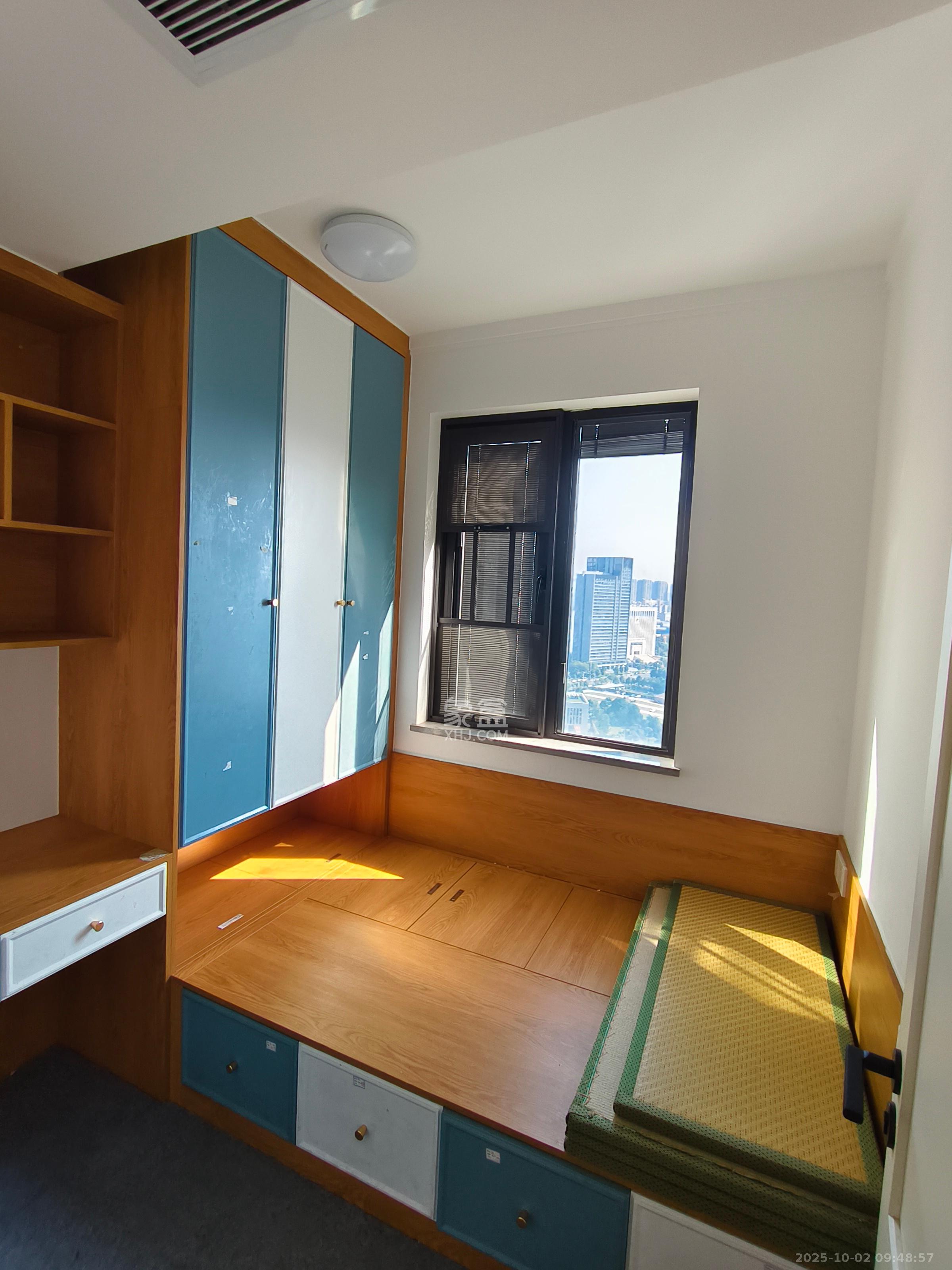 万科金色梦想C区  3室2厅1卫    3500.0元/月 万科金色梦想C区  3室2厅1卫    3500.0元/月室内图