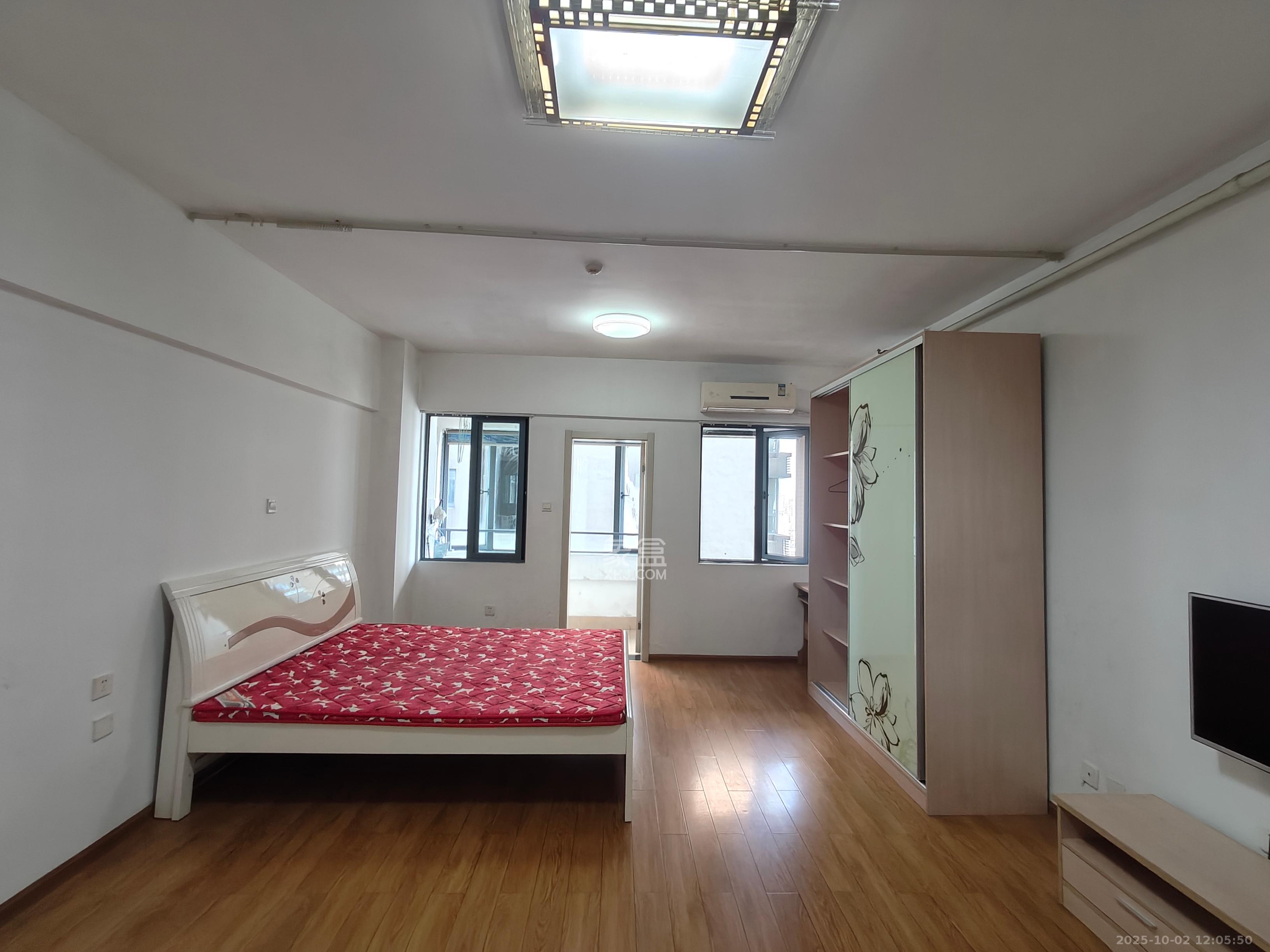 万博汇  1室1厅1卫    1700.0元/月 万博汇  1室1厅1卫    1700.0元/月