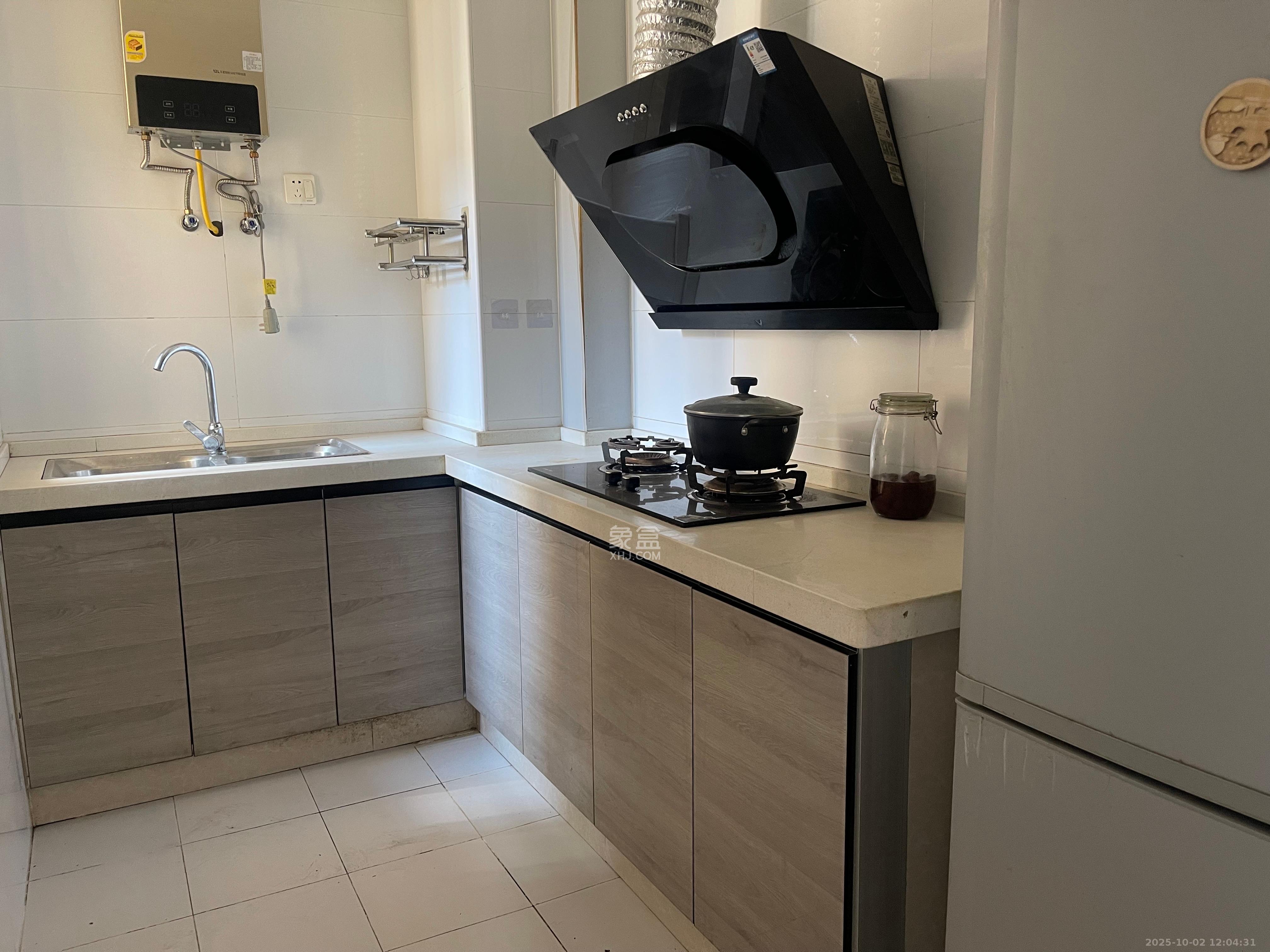 保利城（中航城国际社区、郡原美村）  1室0厅0卫    1900.0元/月室内图