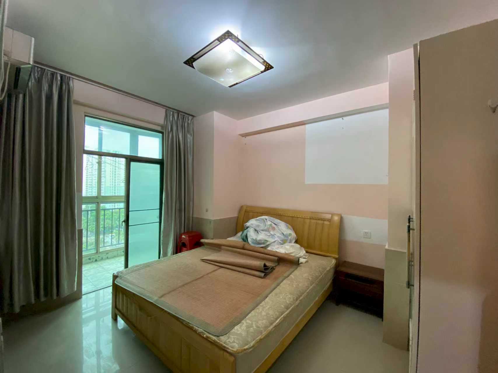 华贸大厦(华贸花苑) 2室1厅1卫 2200.0元/月 华贸大厦(华贸花苑) 2室1厅1卫 2200.0元/月室内图