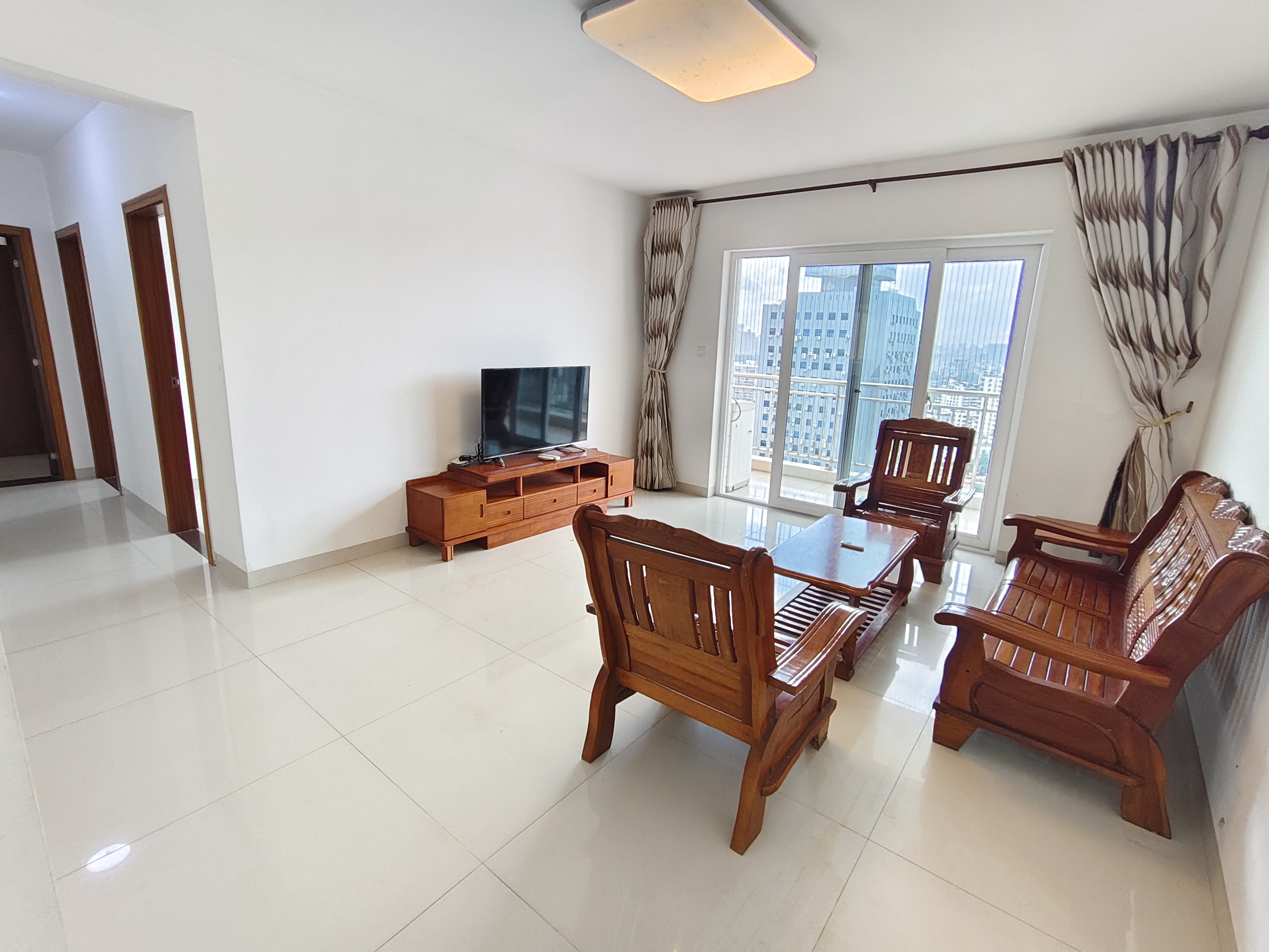 正业广场 3室2厅2卫 2700.0元/月 正业广场 3室2厅2卫 2700.0元/月室内图