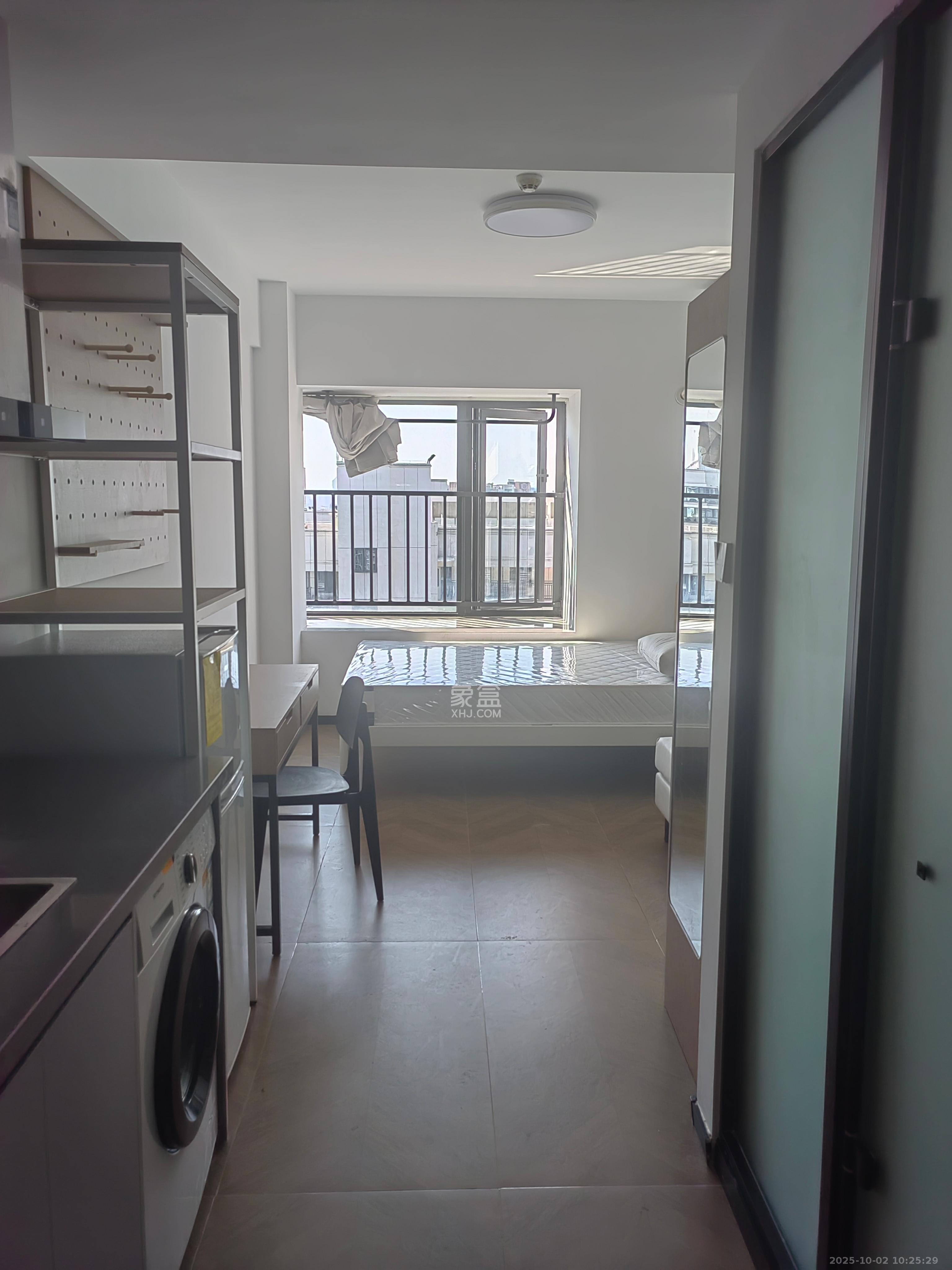 保利中环广场(保利中悦苑) 1室0厅0卫 1430.0元/月 保利中环广场(保利中悦苑) 1室0厅0卫 1430.0元/月室内图