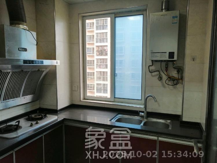 福满新城(新天安置小区) 2室1厅1卫 1700.0元/月 福满新城(新天安置小区) 2室1厅1卫 1700.0元/月室内图