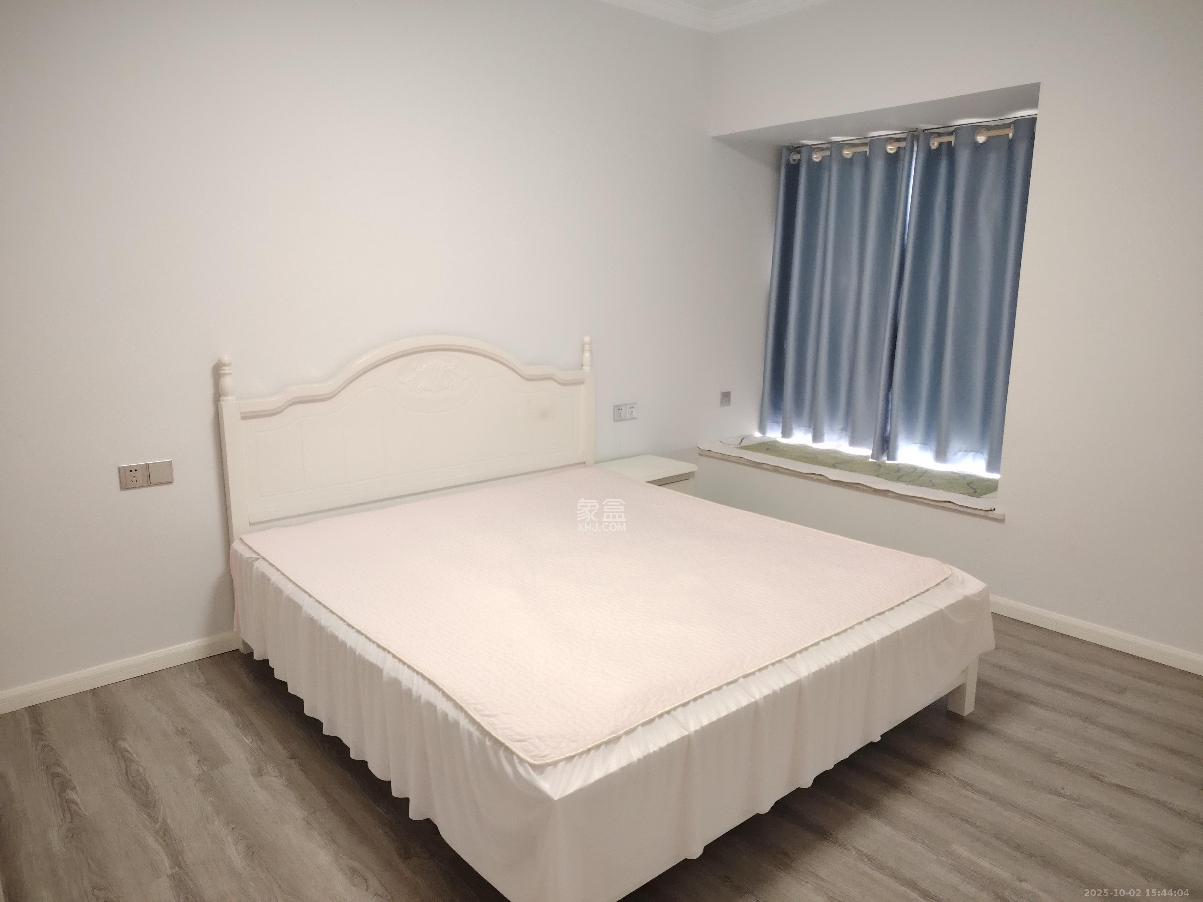 湘府十城(汇财御景湾新寓,汇财国际)  3室2厅2卫    2700.0元/月 湘府十城(汇财御景湾新寓,汇财国际)  3室2厅2卫    2700.0元/月室内图