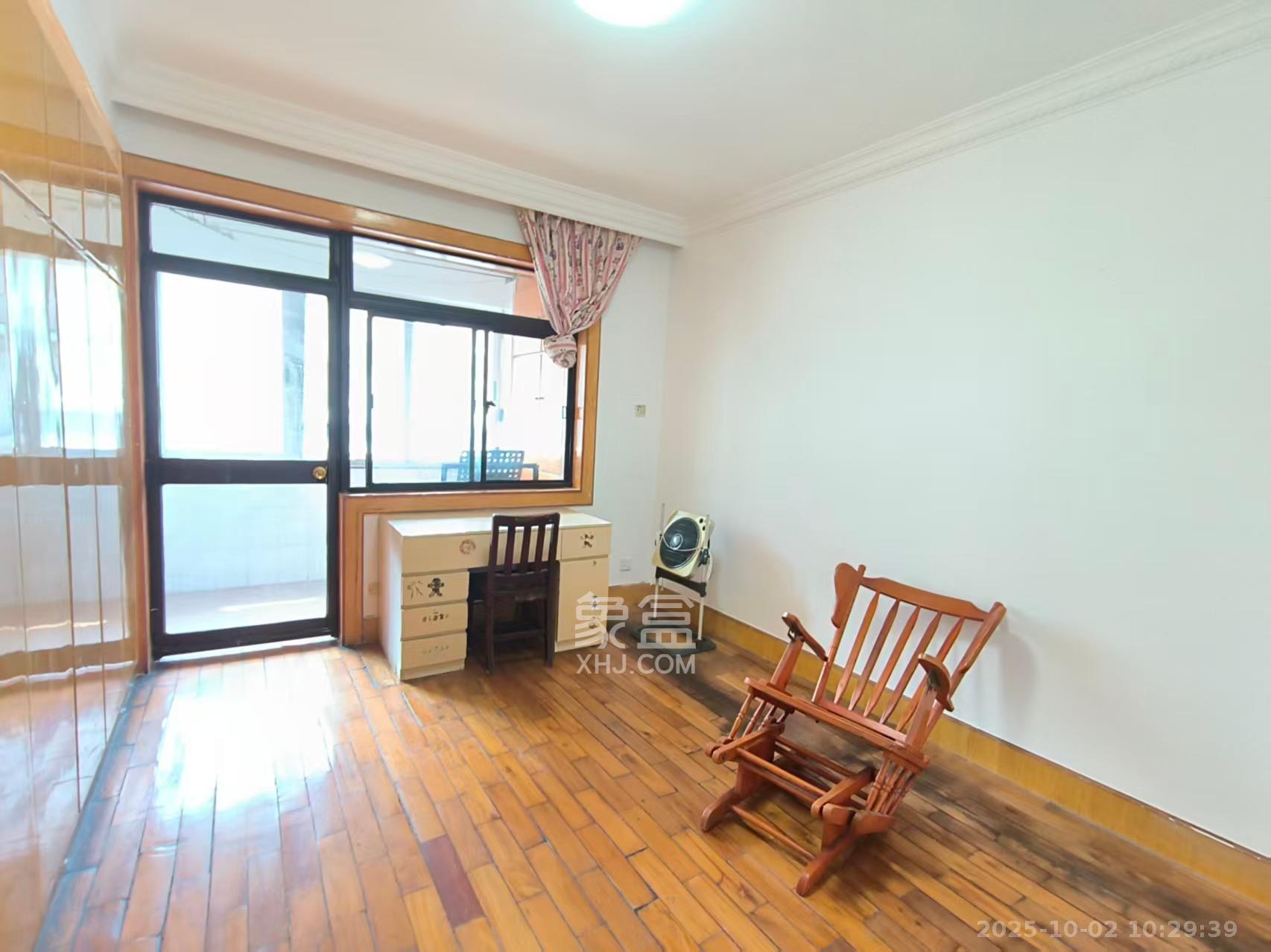 湖南省歌舞剧院宿舍 2室1厅1卫 1500.0元/月 湖南省歌舞剧院宿舍 2室1厅1卫 1500.0元/月室内图