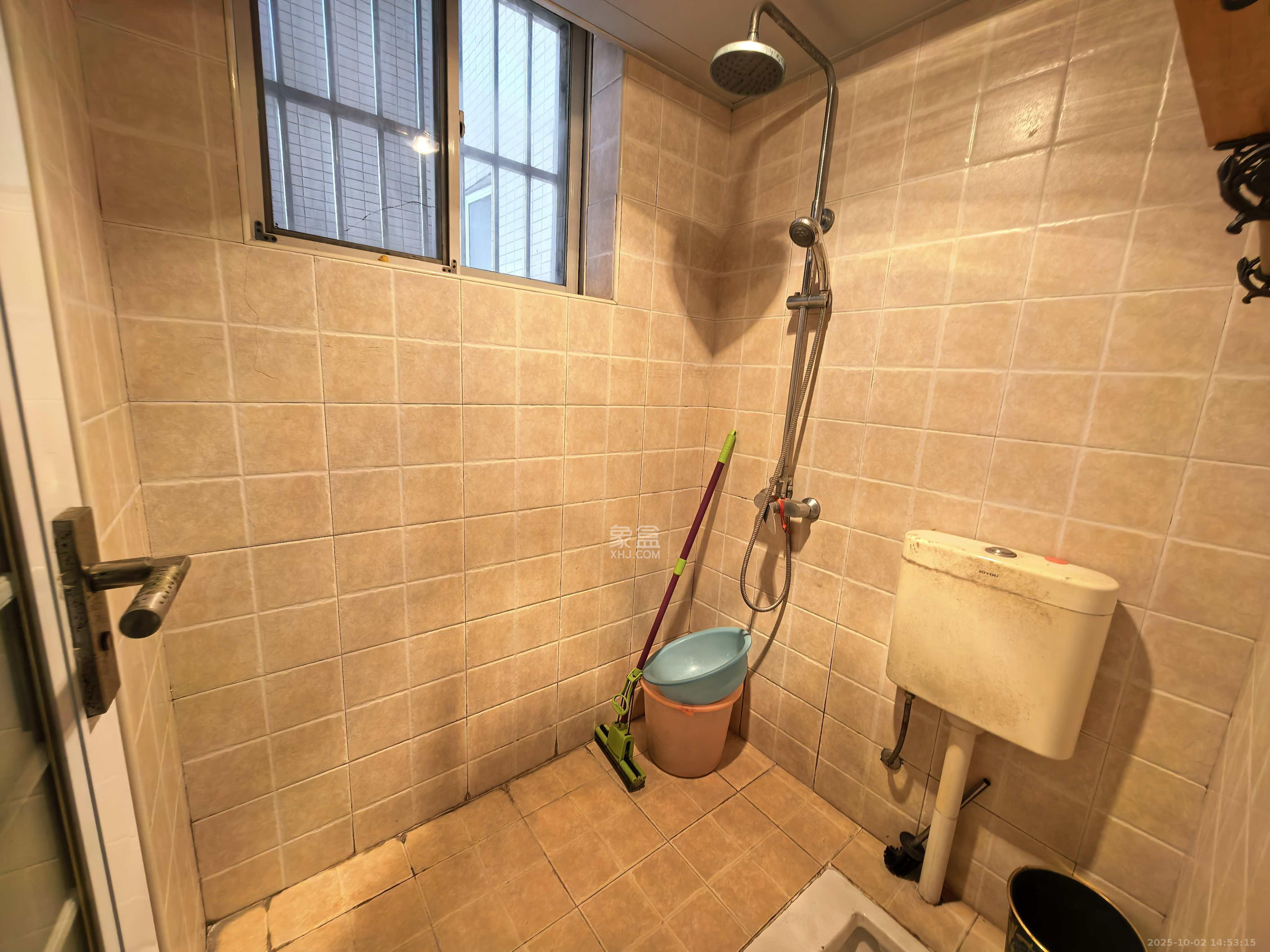 城市山水豪园（山水城市风景）  3室2厅1卫    2700.0元/月室内图