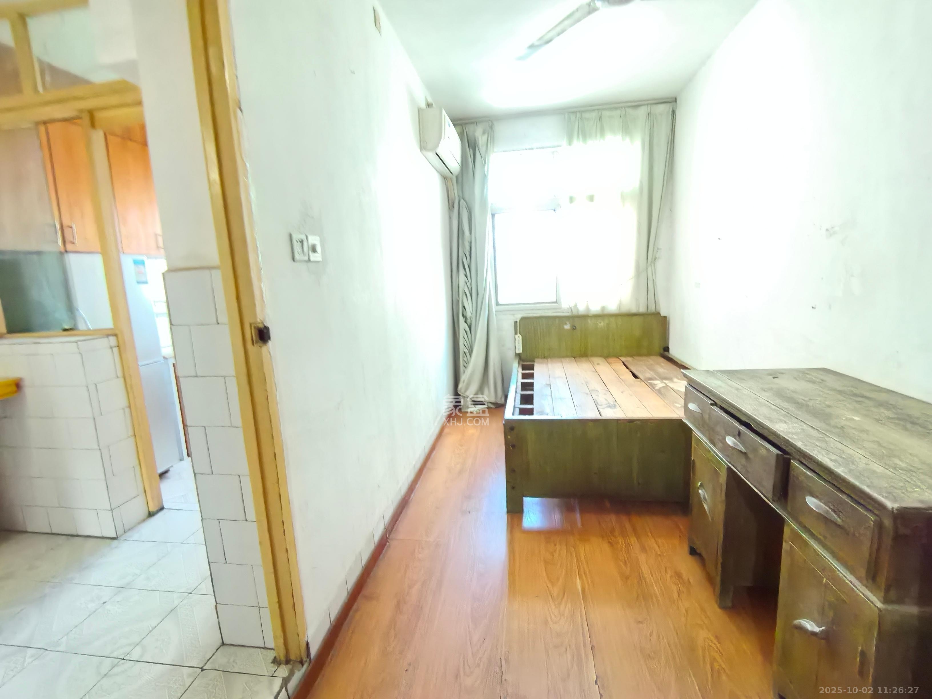 中建五局信和苑二区 2室1厅1卫 1100.0元/月 中建五局信和苑二区 2室1厅1卫 1100.0元/月室内图