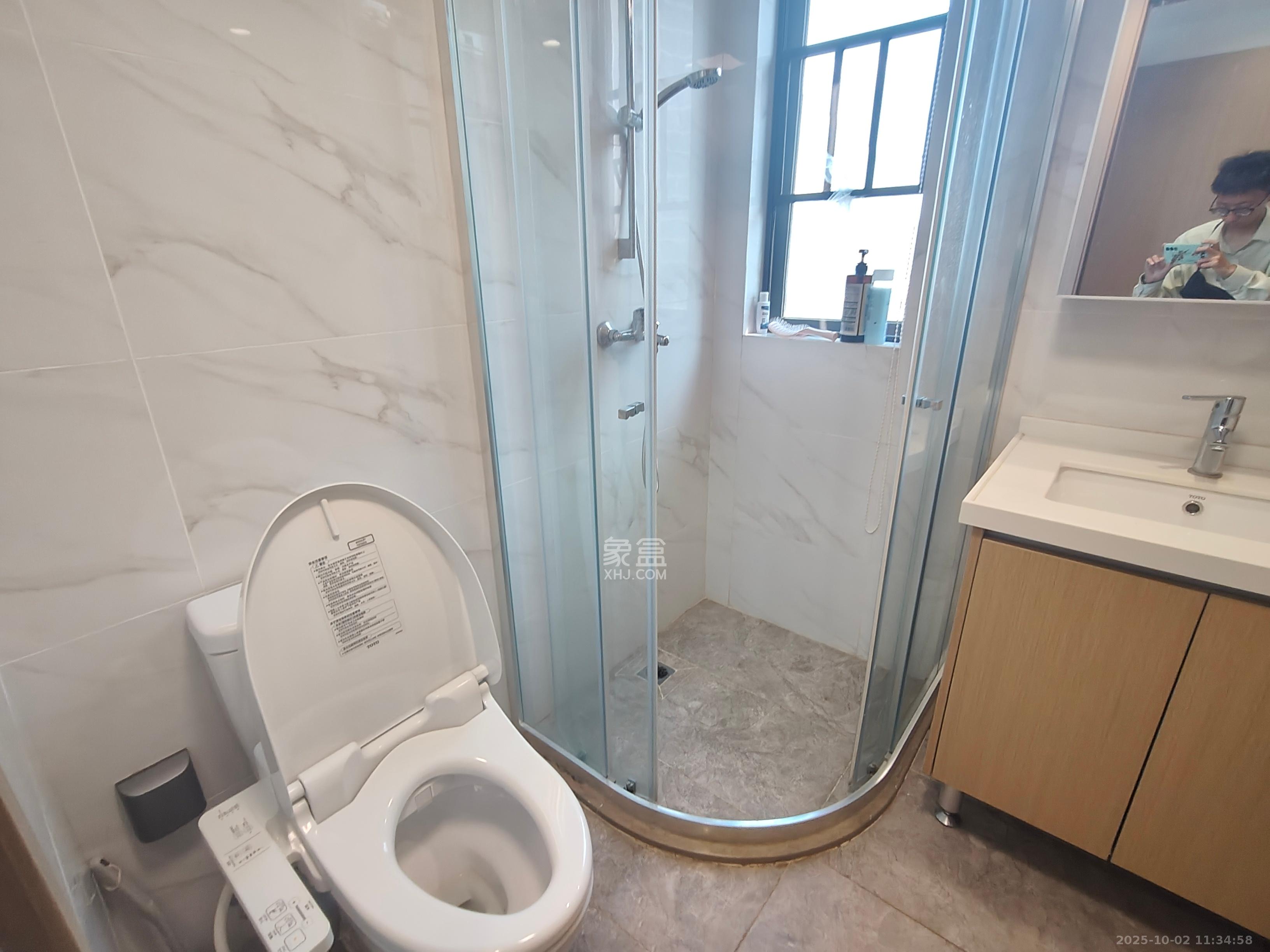 招商华发依云曦城 4室2厅2卫 2600.0元/月 招商华发依云曦城 4室2厅2卫 2600.0元/月室内图