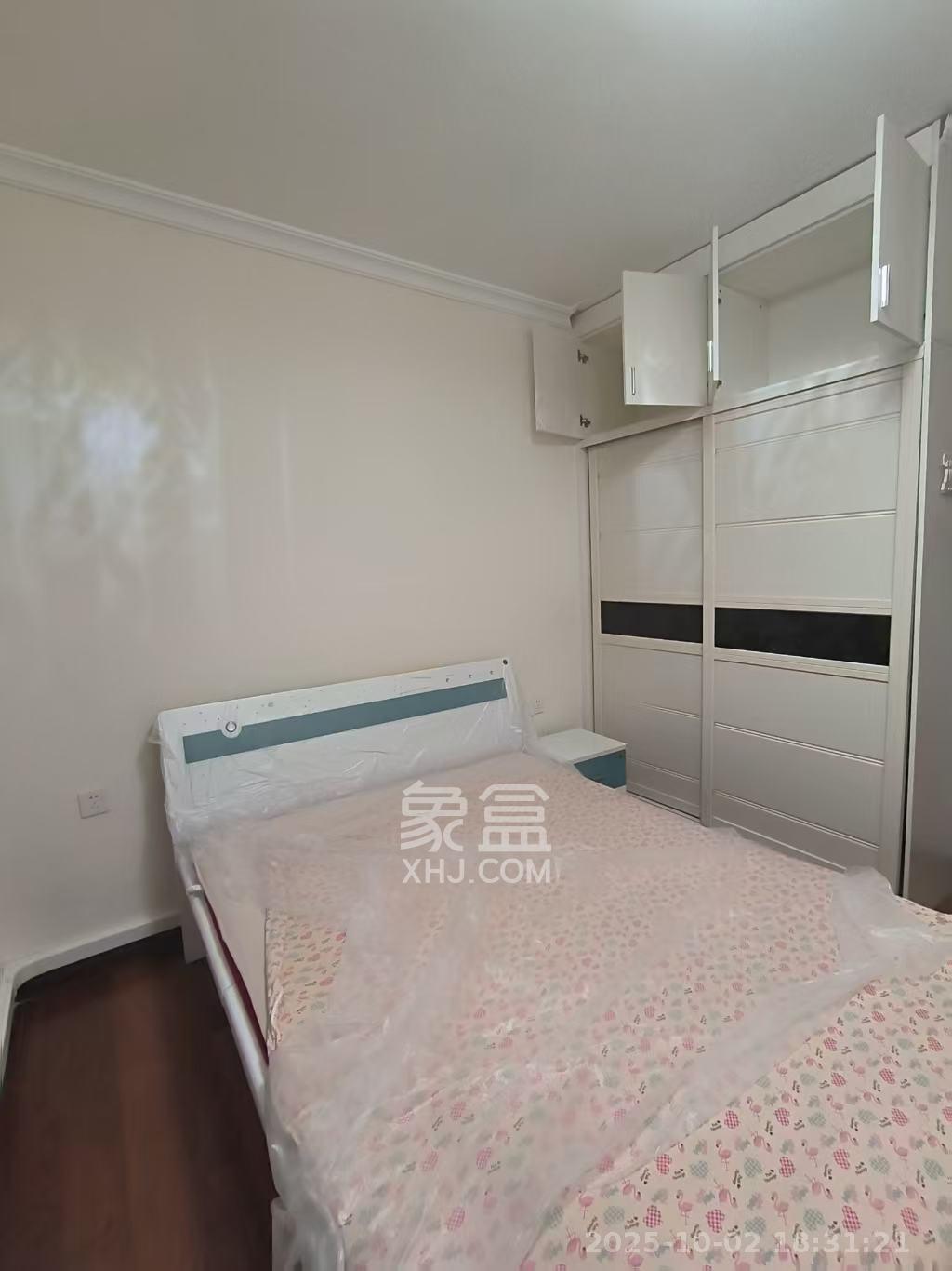 时代倾城一期 3室2厅2卫 2300.0元/月 时代倾城一期 3室2厅2卫 2300.0元/月室内图