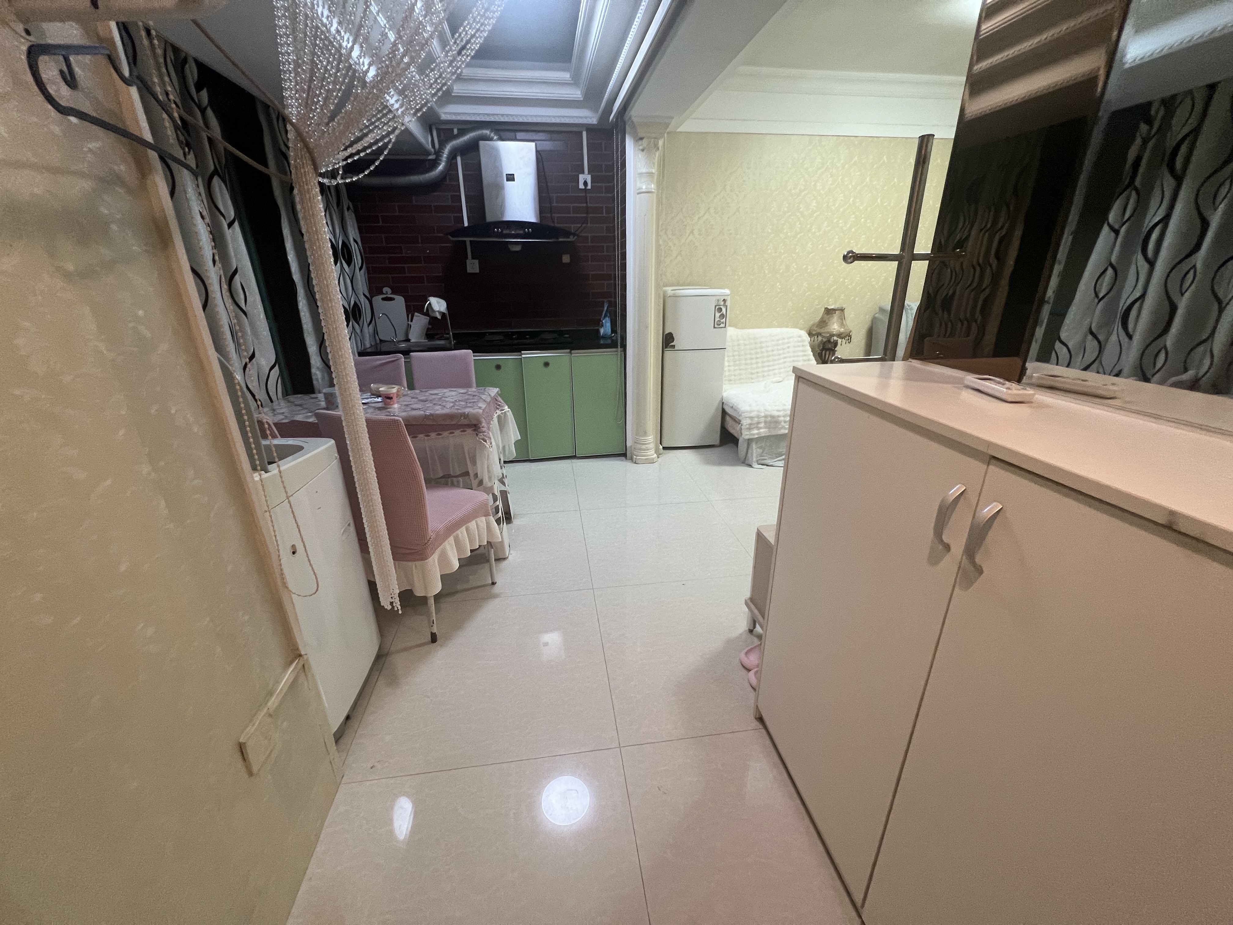 御景峰  1室1厅1卫   1600.00元/月室内图