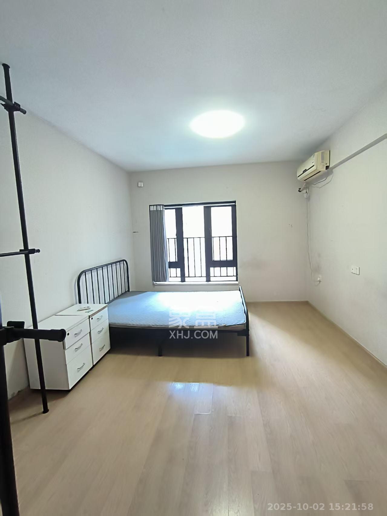 时代倾城三期 4室2厅2卫 2000.0元/月 时代倾城三期 4室2厅2卫 2000.0元/月室内图