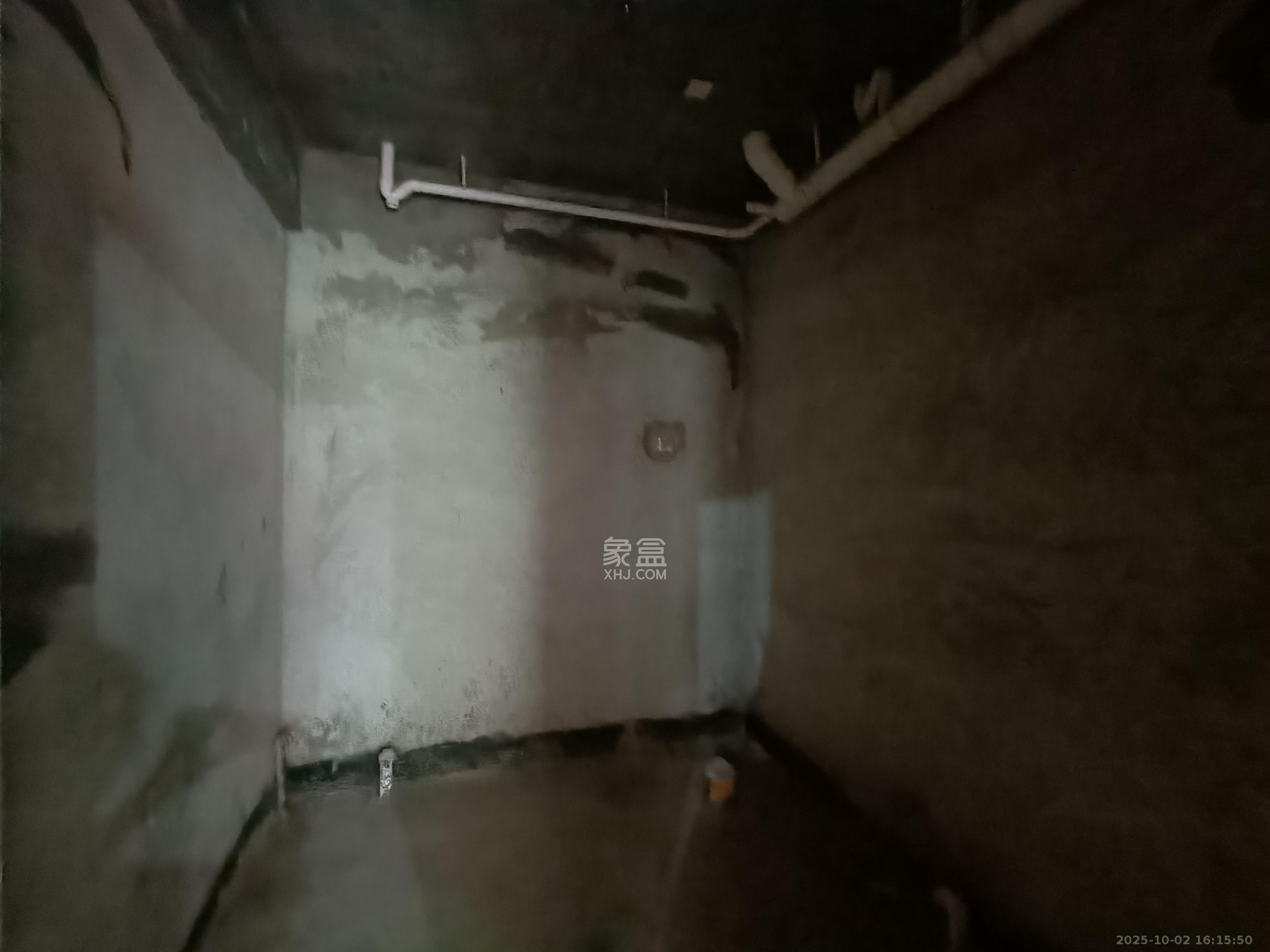 泰禹家园（彩云之翼家园一期、二期、三期）  4室2厅2卫    1600.0元/月室内图