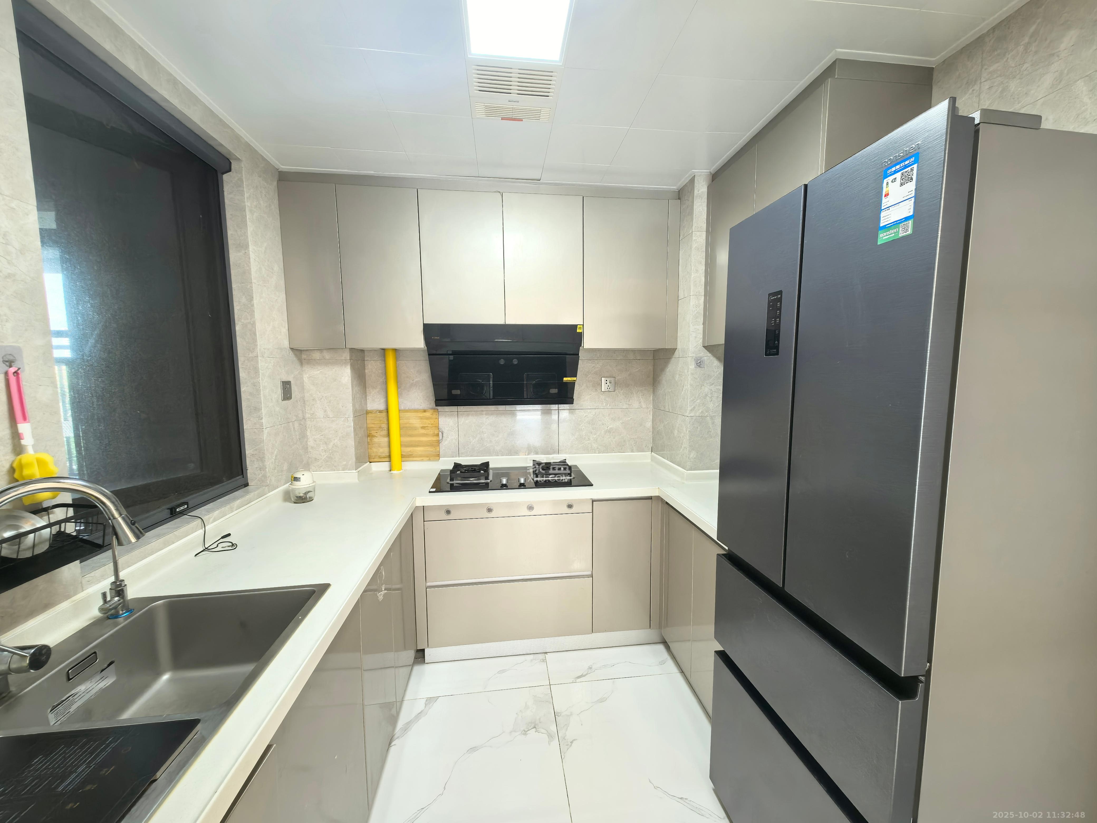 中海麓山境北区  3室2厅2卫    2700.0元/月室内图