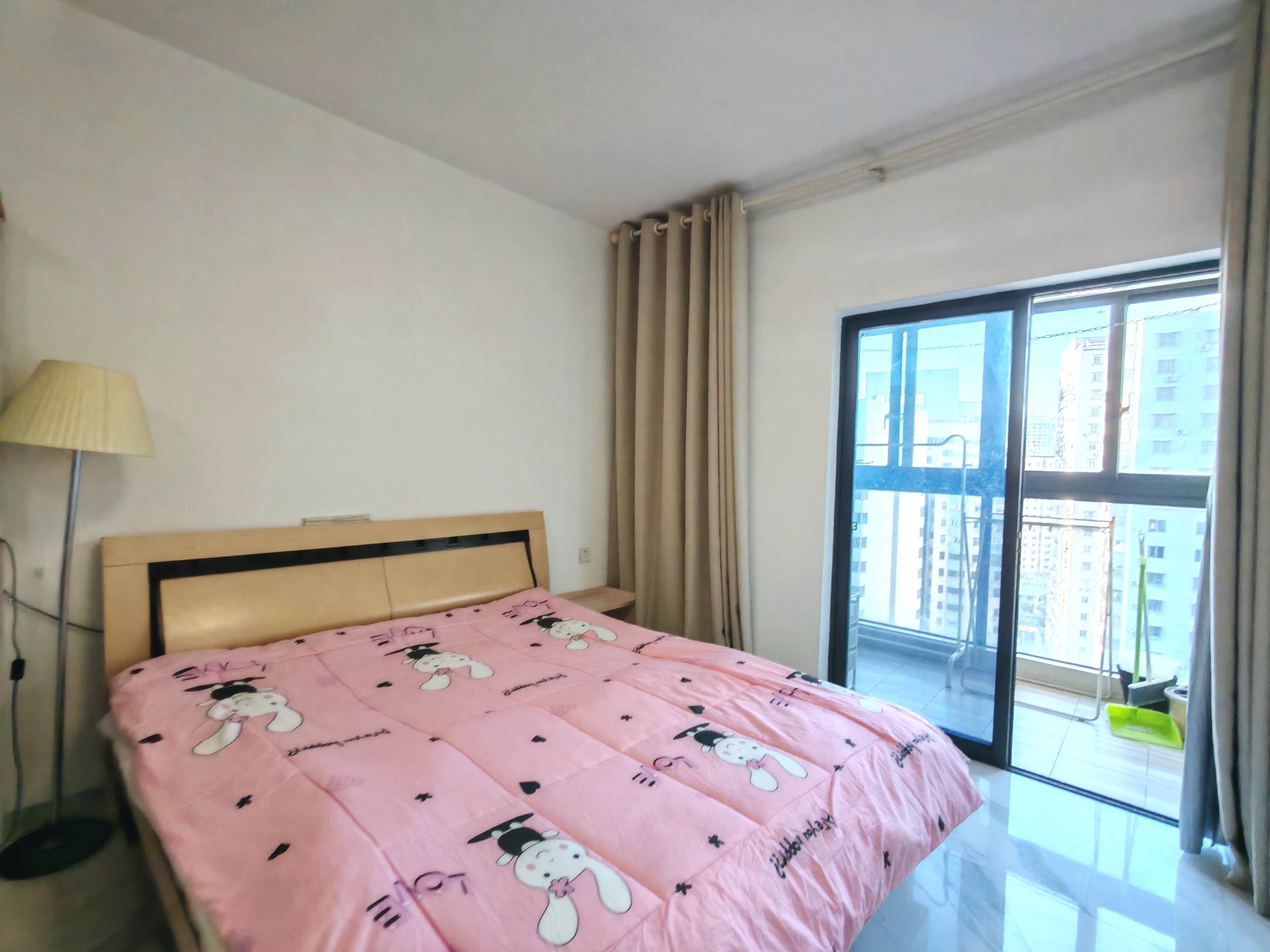 宇建国贸城 1室1厅1卫 2300.0元/月 宇建国贸城 1室1厅1卫 2300.0元/月室内图