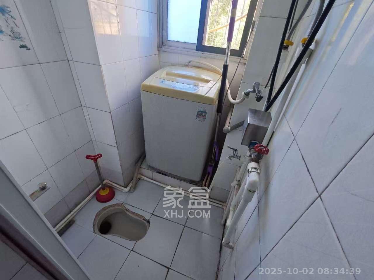 阿弥岭一二片  2室1厅1卫   1400.00元/月室内图