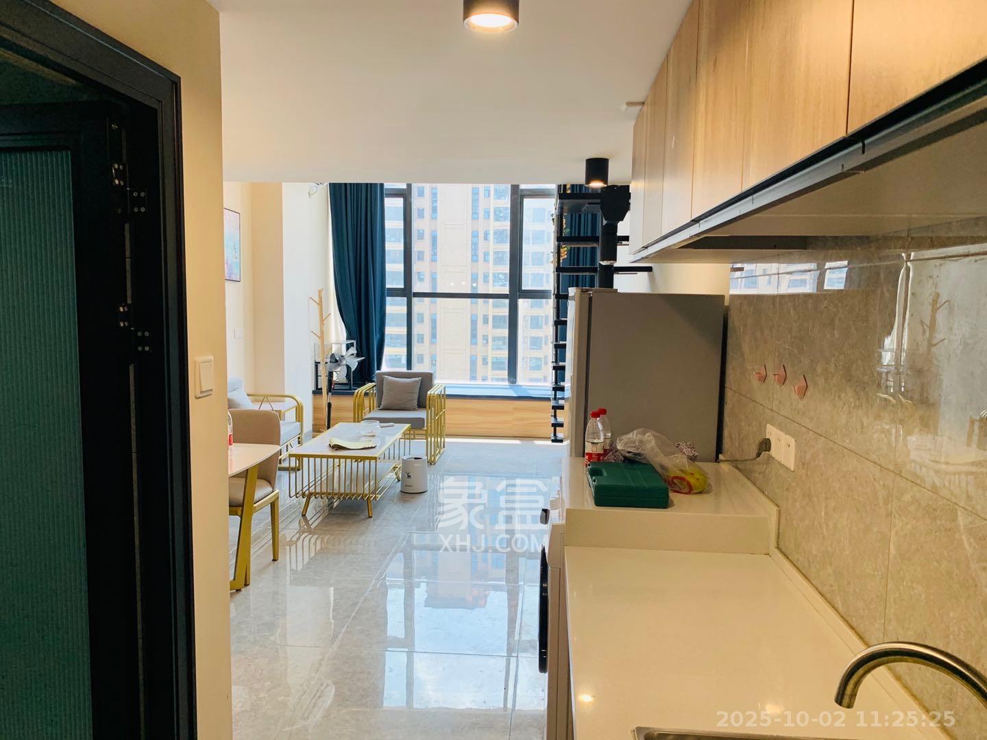 裕天国际商汇中心 1室1厅1卫 1800.0元/月 裕天国际商汇中心 1室1厅1卫 1800.0元/月室内图