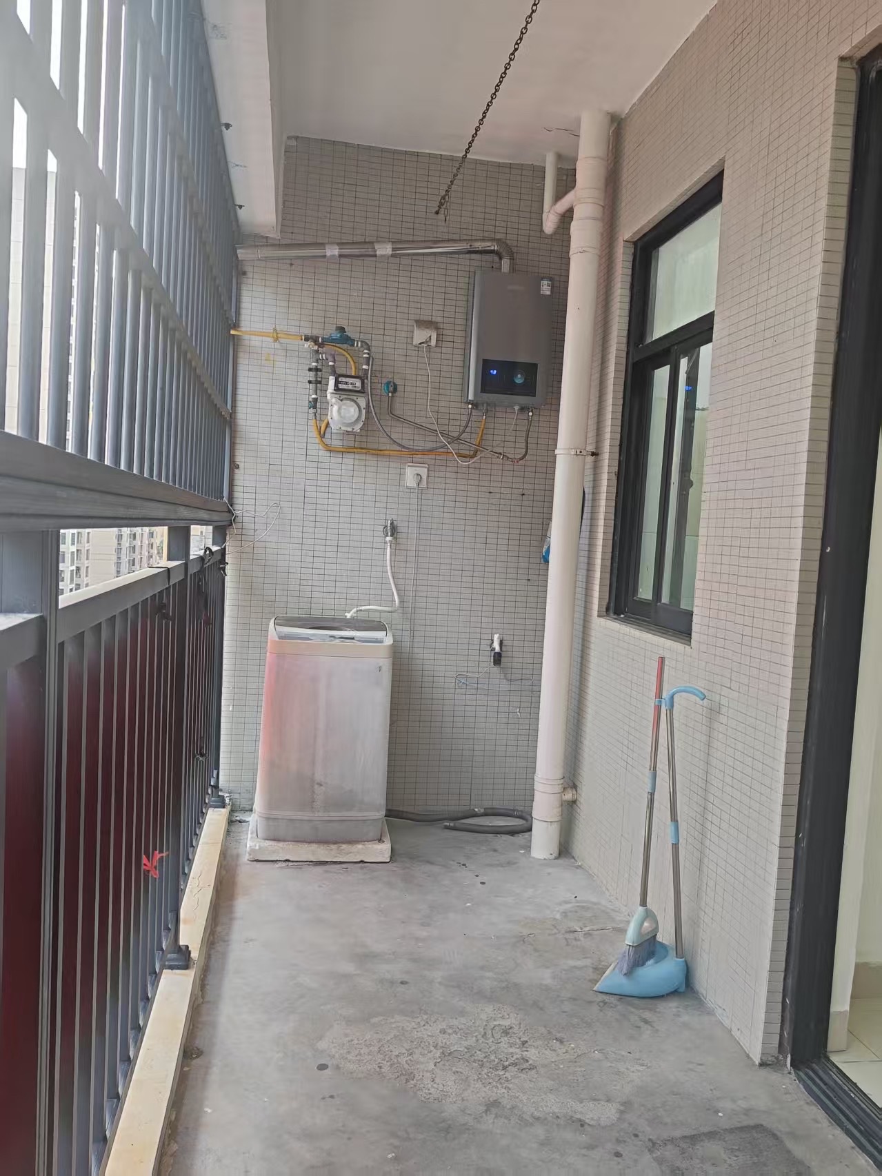 盛贤景都 1室1厅1卫 1600.0元/月 盛贤景都 1室1厅1卫 1600.0元/月室内图