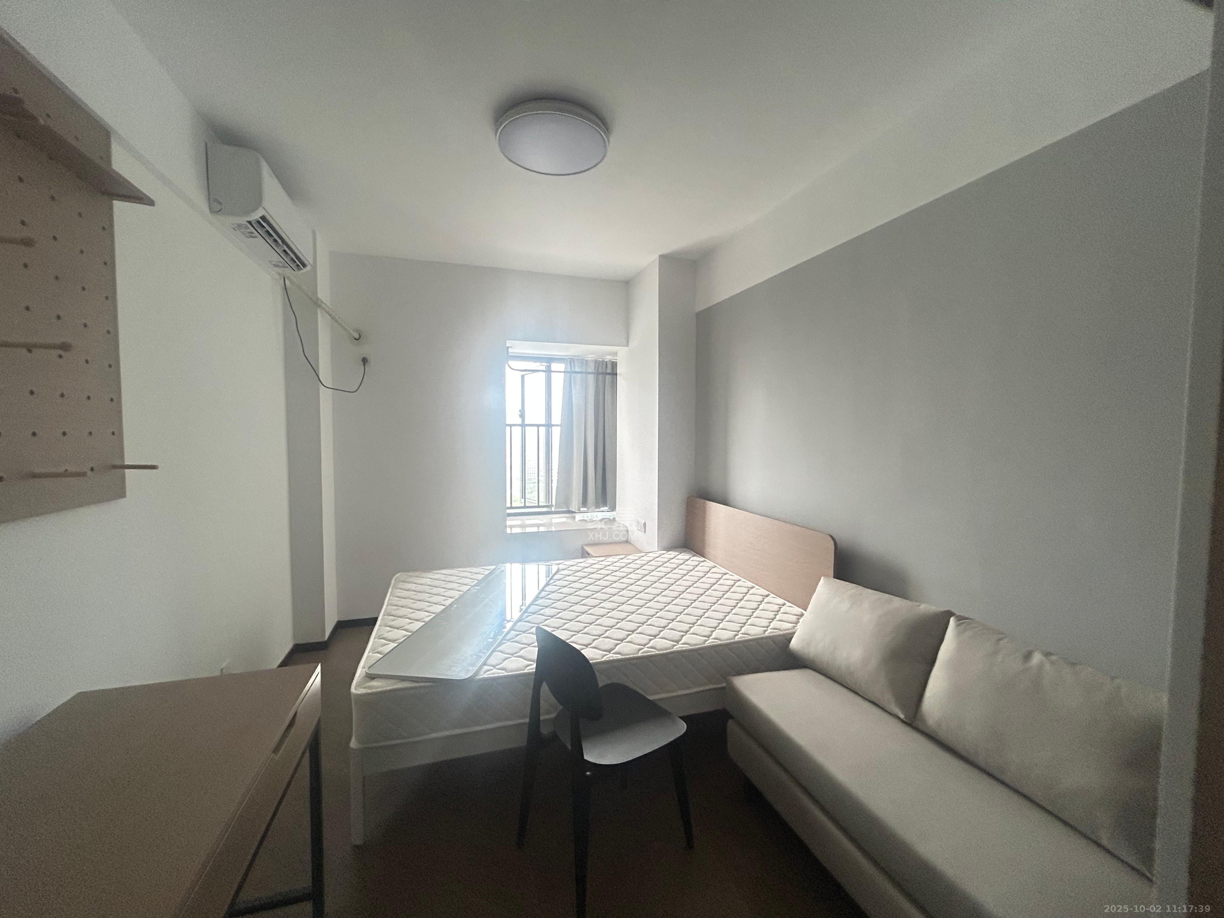 保利中环广场（保利中悦苑）  1室1厅1卫    1400.0元/月室内图