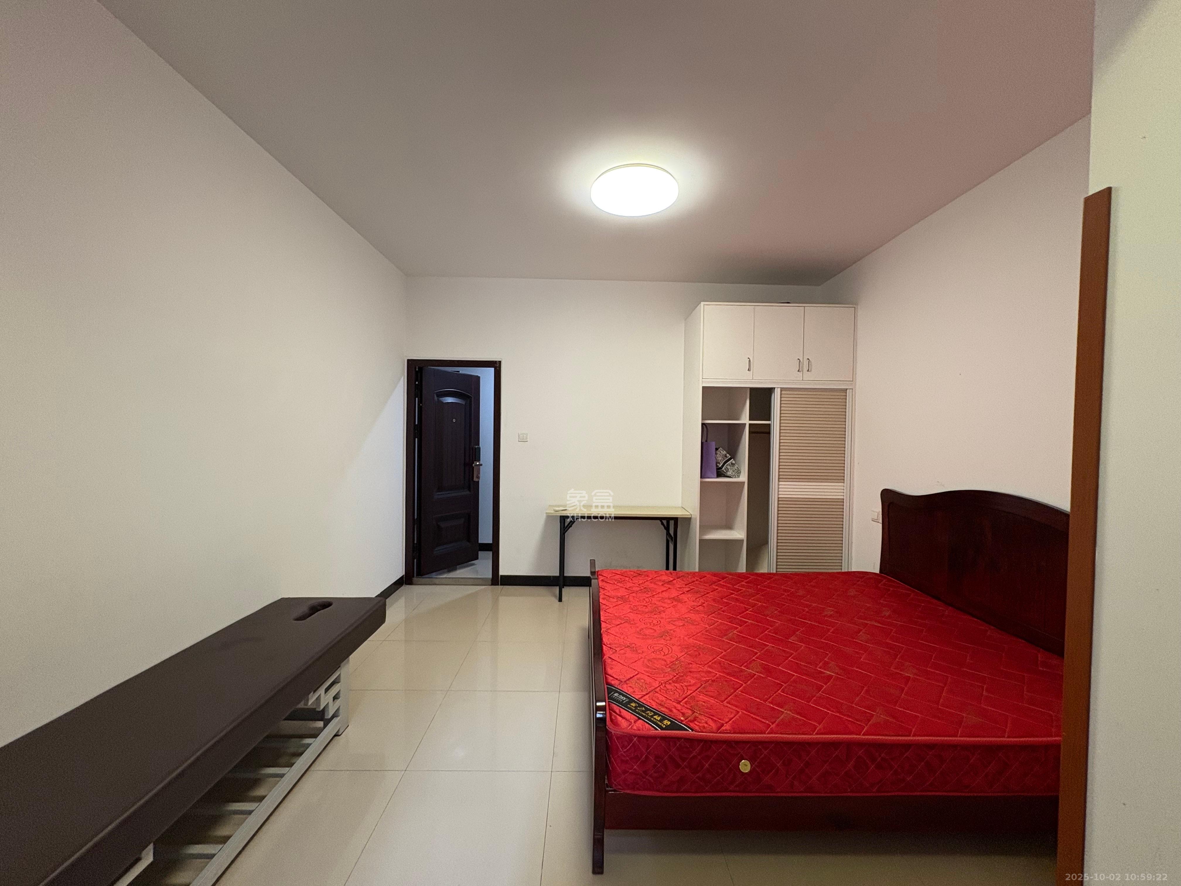 泊爱蓝湾 2室1厅2卫 800.0元/月 泊爱蓝湾 2室1厅2卫 800.0元/月室内图