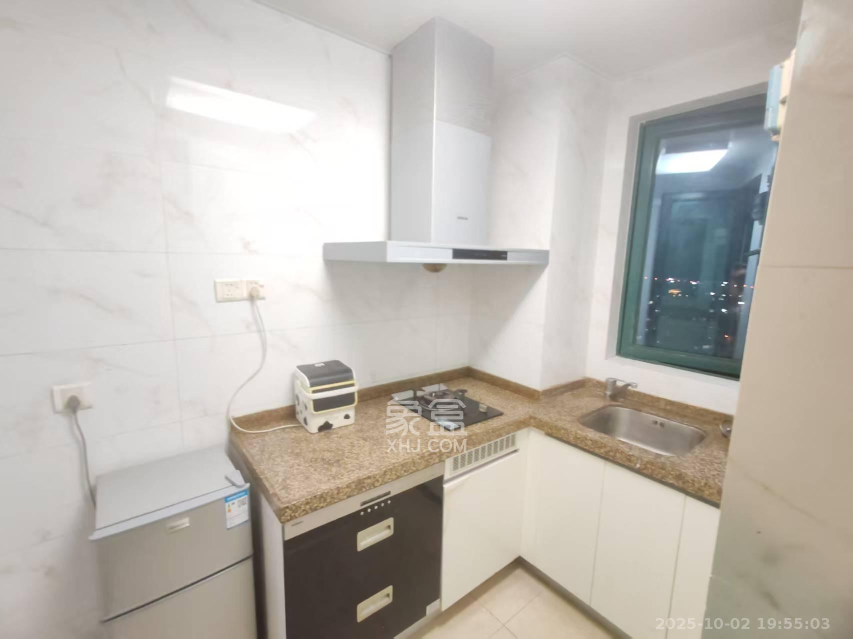 恒大翡翠华庭  1室1厅1卫    1100.0元/月室内图