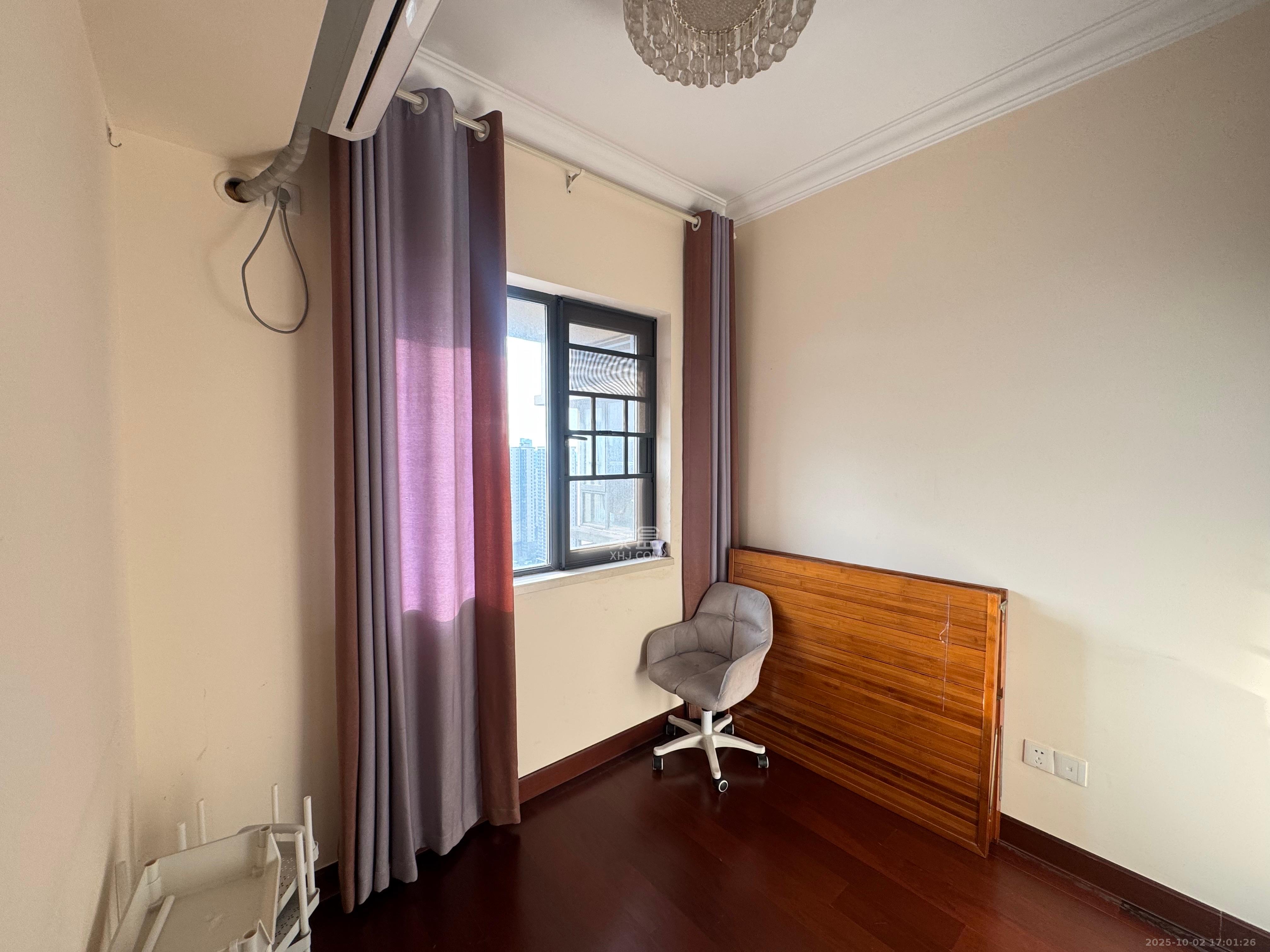 恒大江湾 3室1厅1卫 2200.0元/月 恒大江湾 3室1厅1卫 2200.0元/月室内图