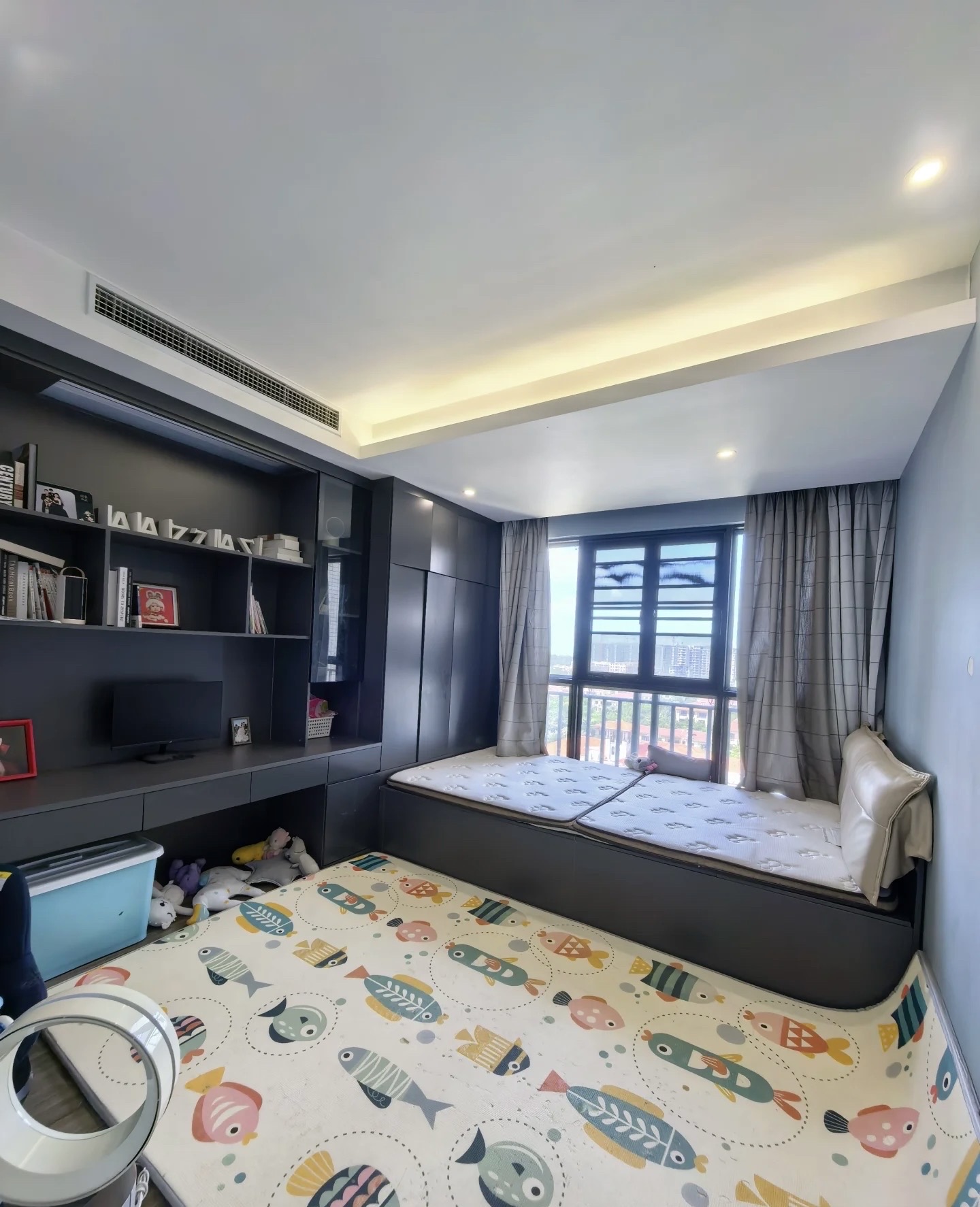 蓝城一号 4室2厅2卫 6000.0元/月 蓝城一号 4室2厅2卫 6000.0元/月室内图