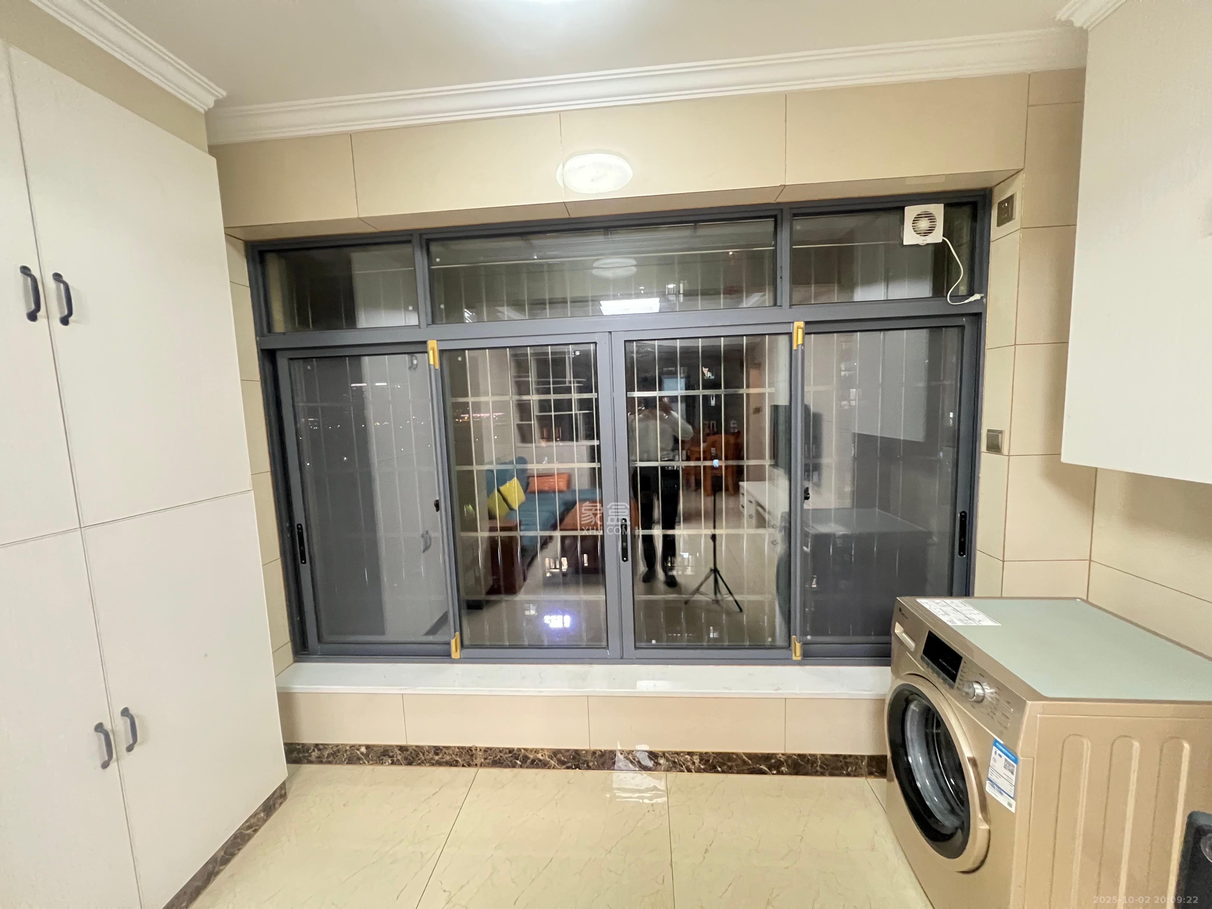 星城新宇川河苑 2室2厅1卫 1700.00元/月 星城新宇川河苑 2室2厅1卫 1700.00元/月室内图