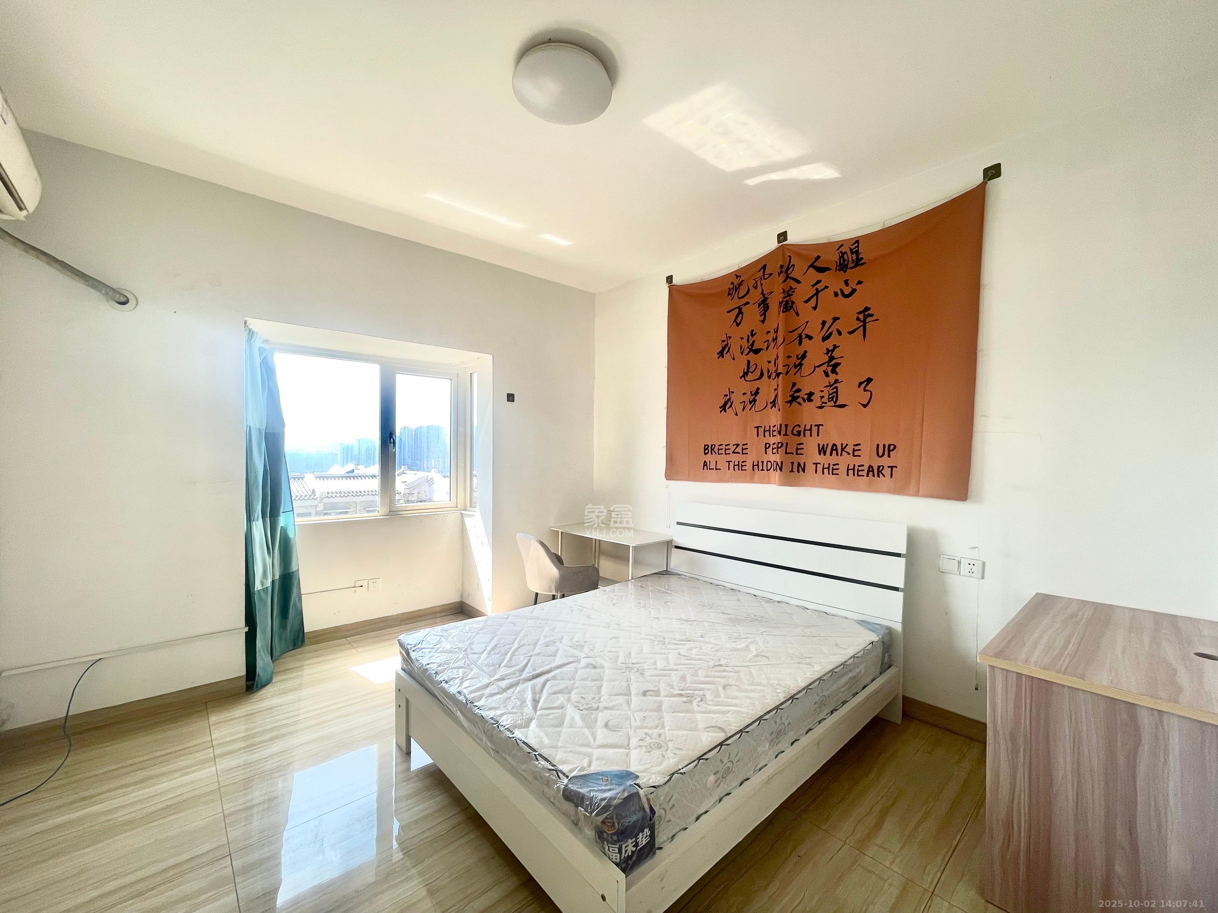 麓阳和景雅苑 6室2厅3卫 4800.0元/月 麓阳和景雅苑 6室2厅3卫 4800.0元/月室内图